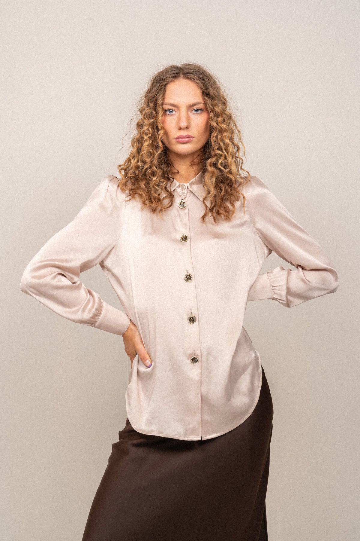 3176 Matt Latia Lux - Champagne Beige