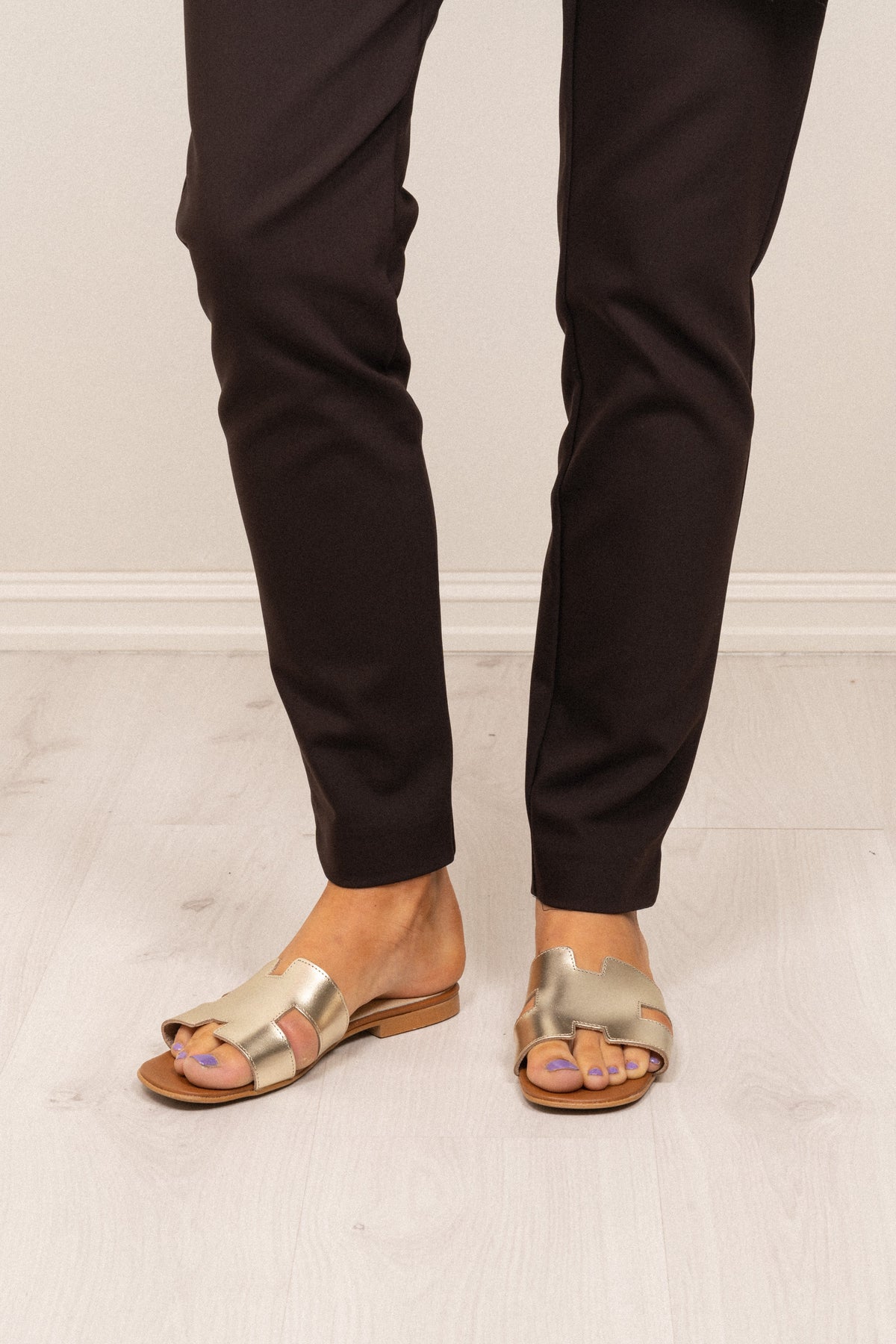 Claire Plain Leather - Gold