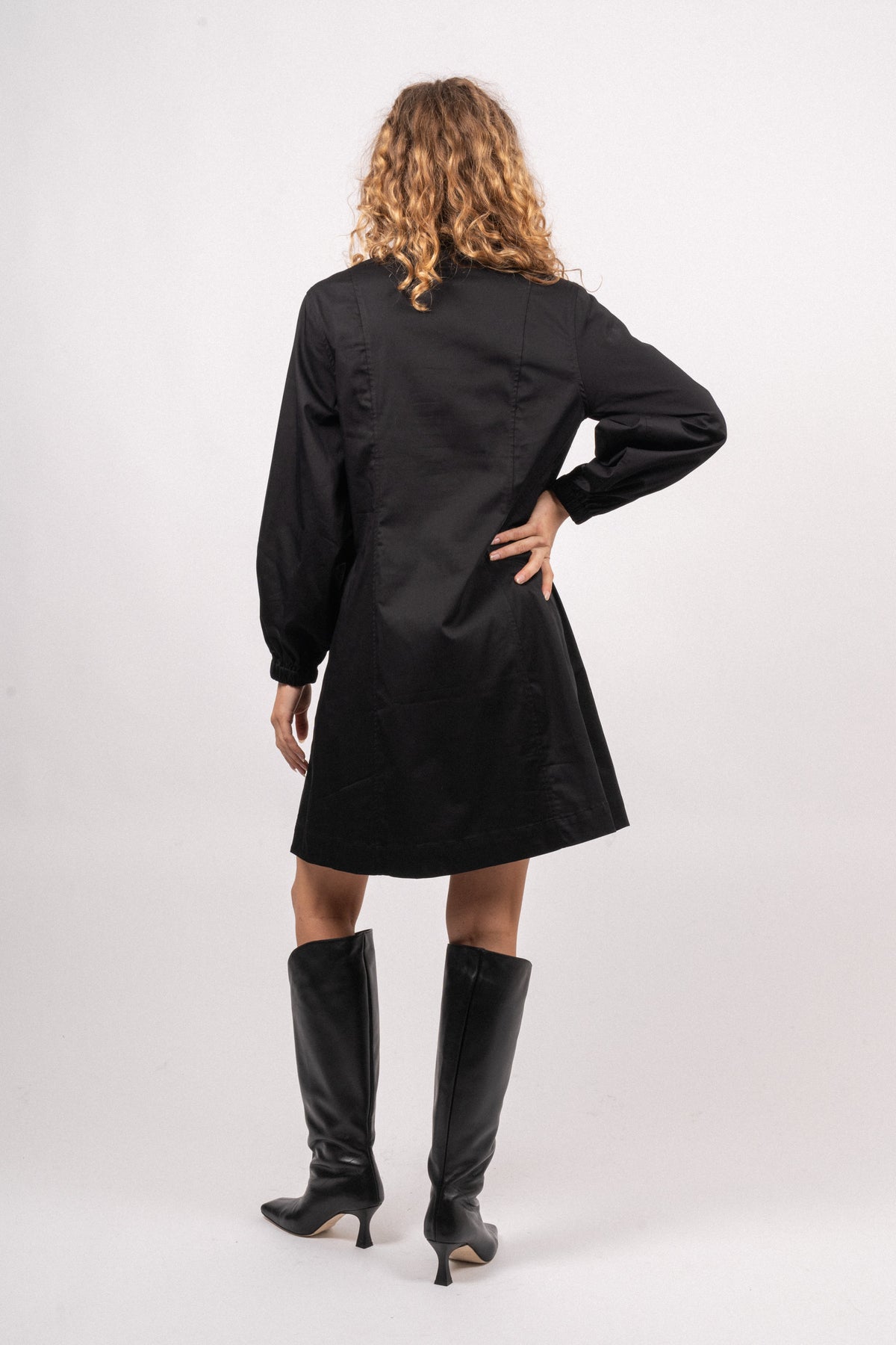 Daily Short - Black
