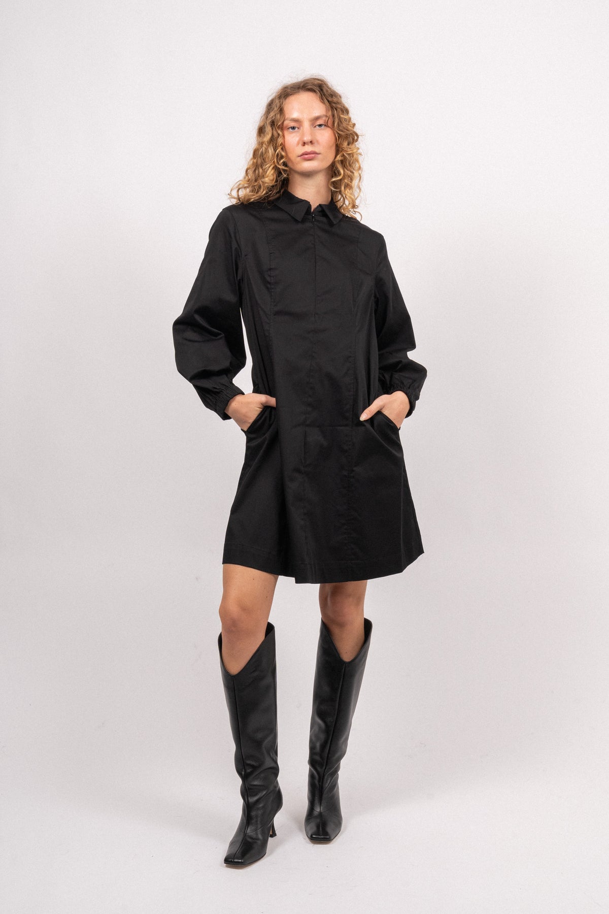 Daily Short - Black