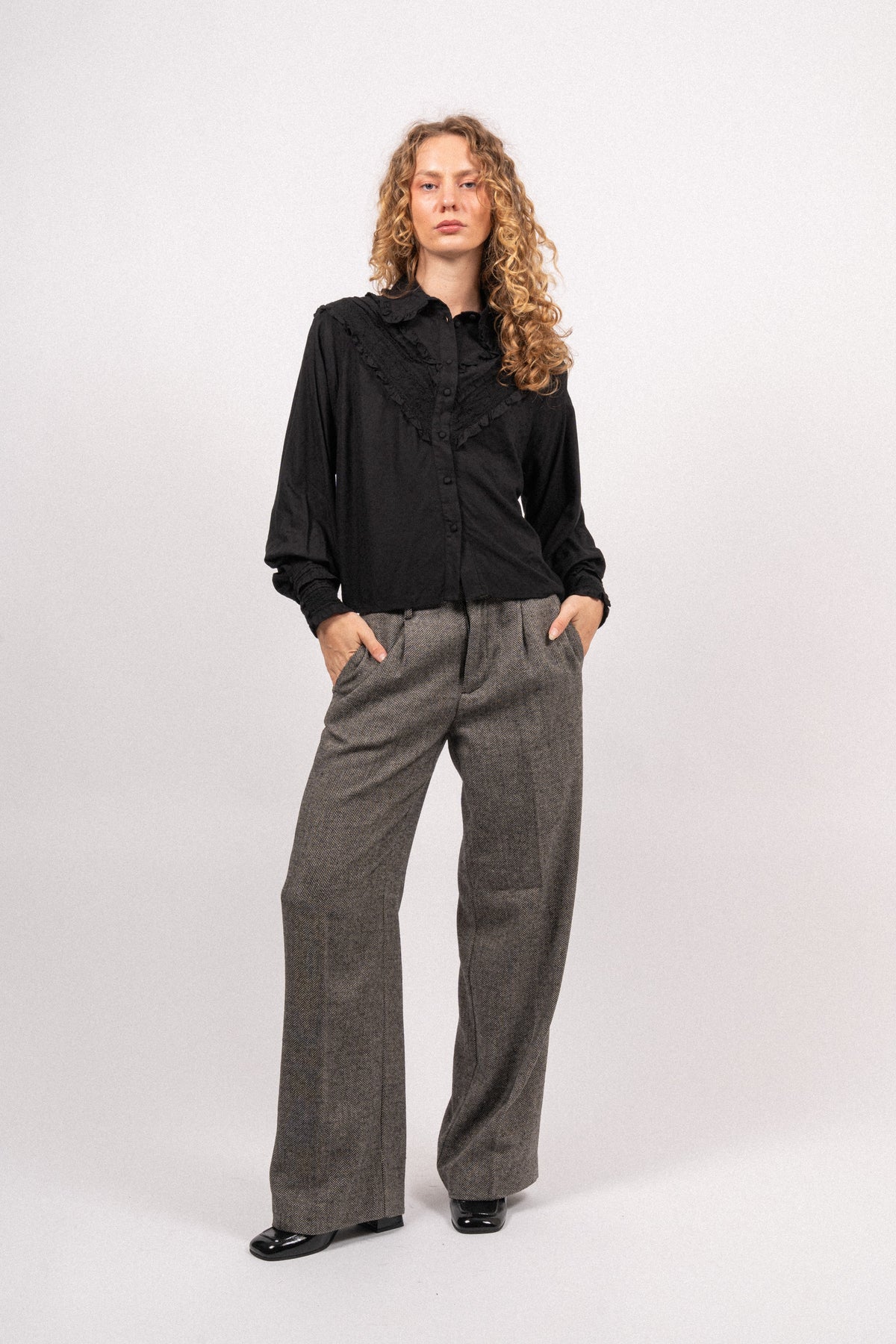 Yasaliva LS Shirt - Black