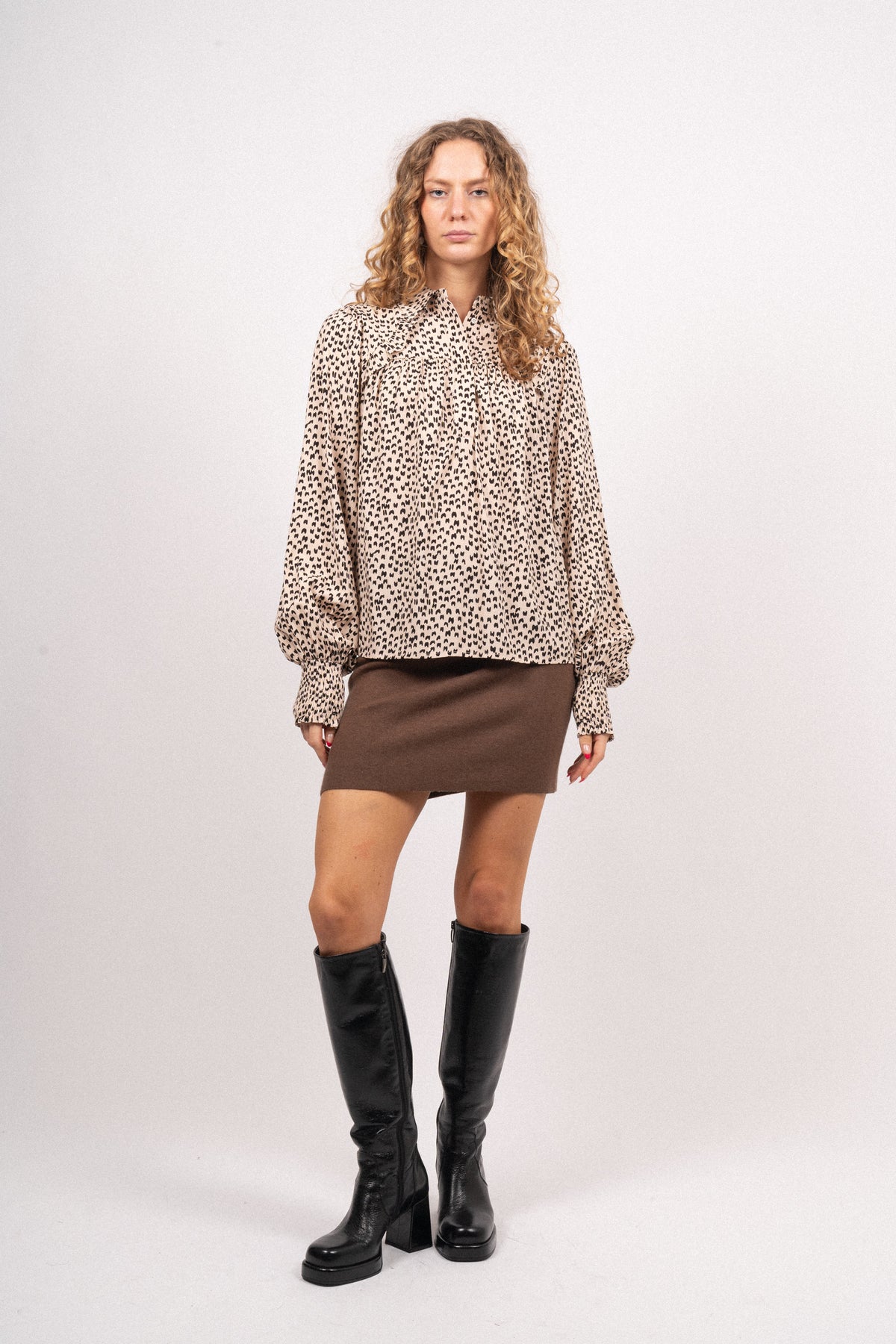 Butterdotcc Frill Blouse - Powder