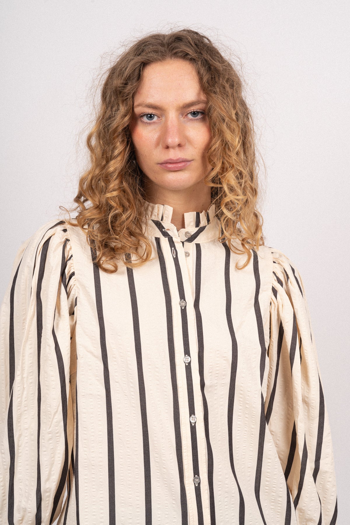 Tessiecc Stripe Puff Shirt - Marciblack