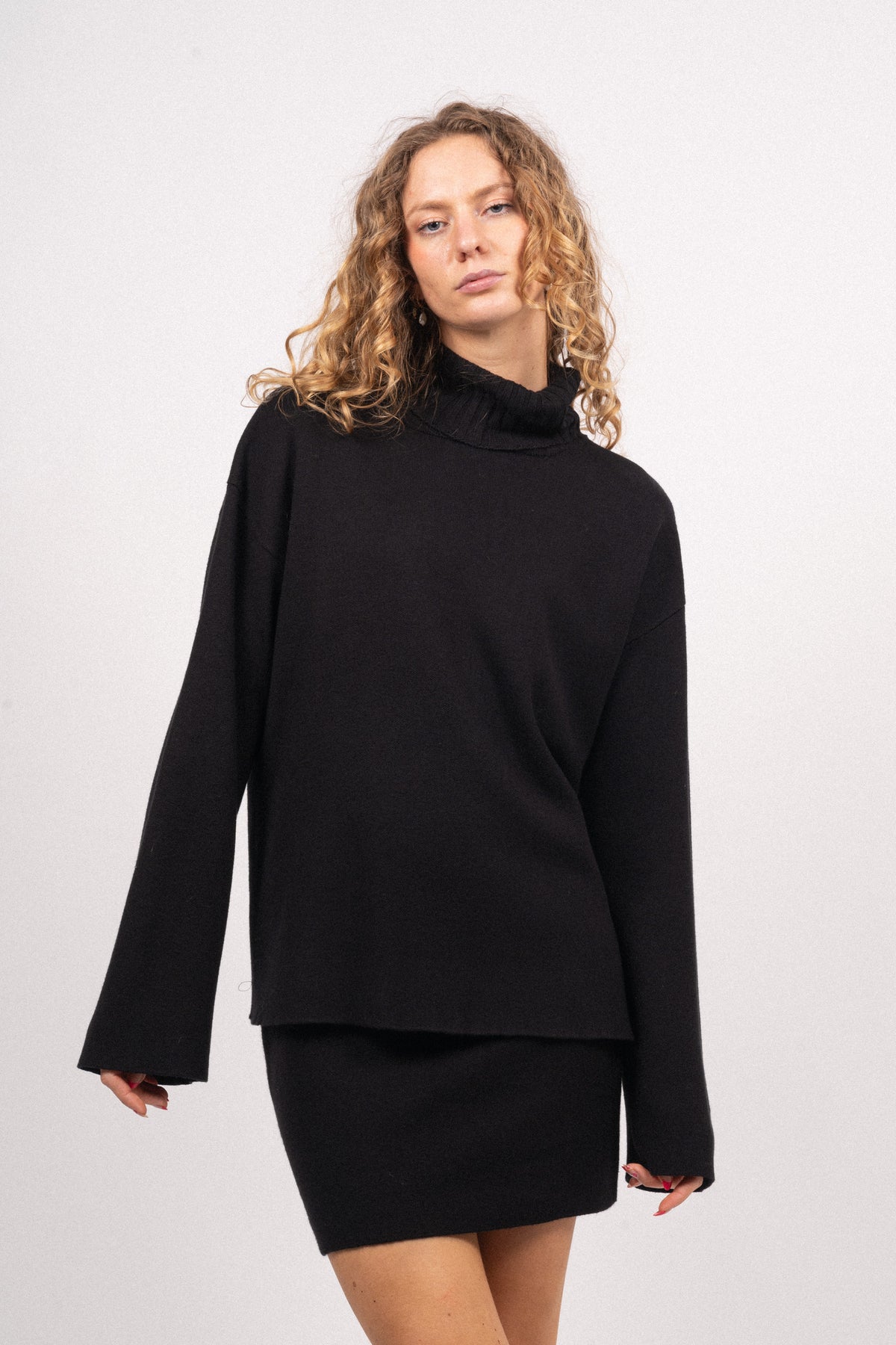 Elly Sweater - Black