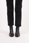 Pega - Black