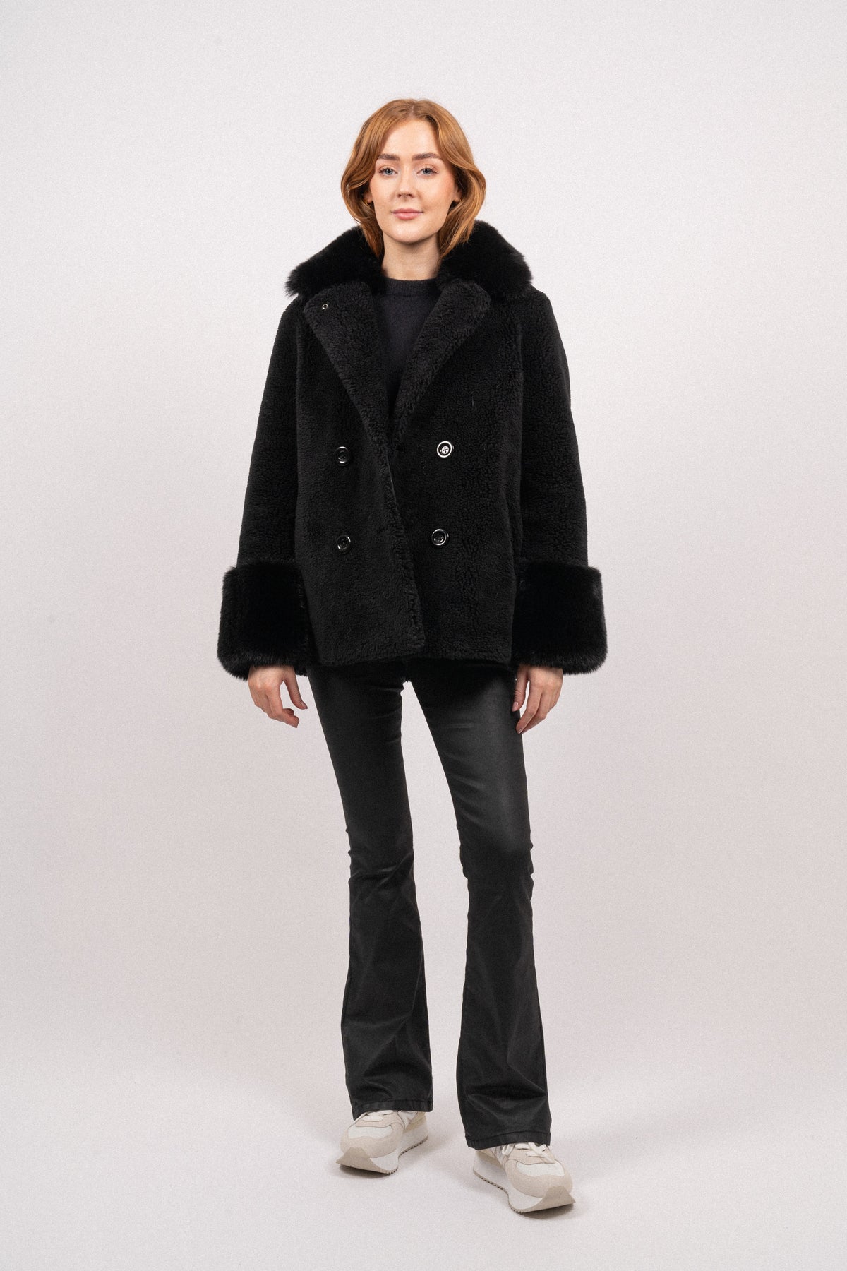 Raval 16 - Montana Tonal - Black