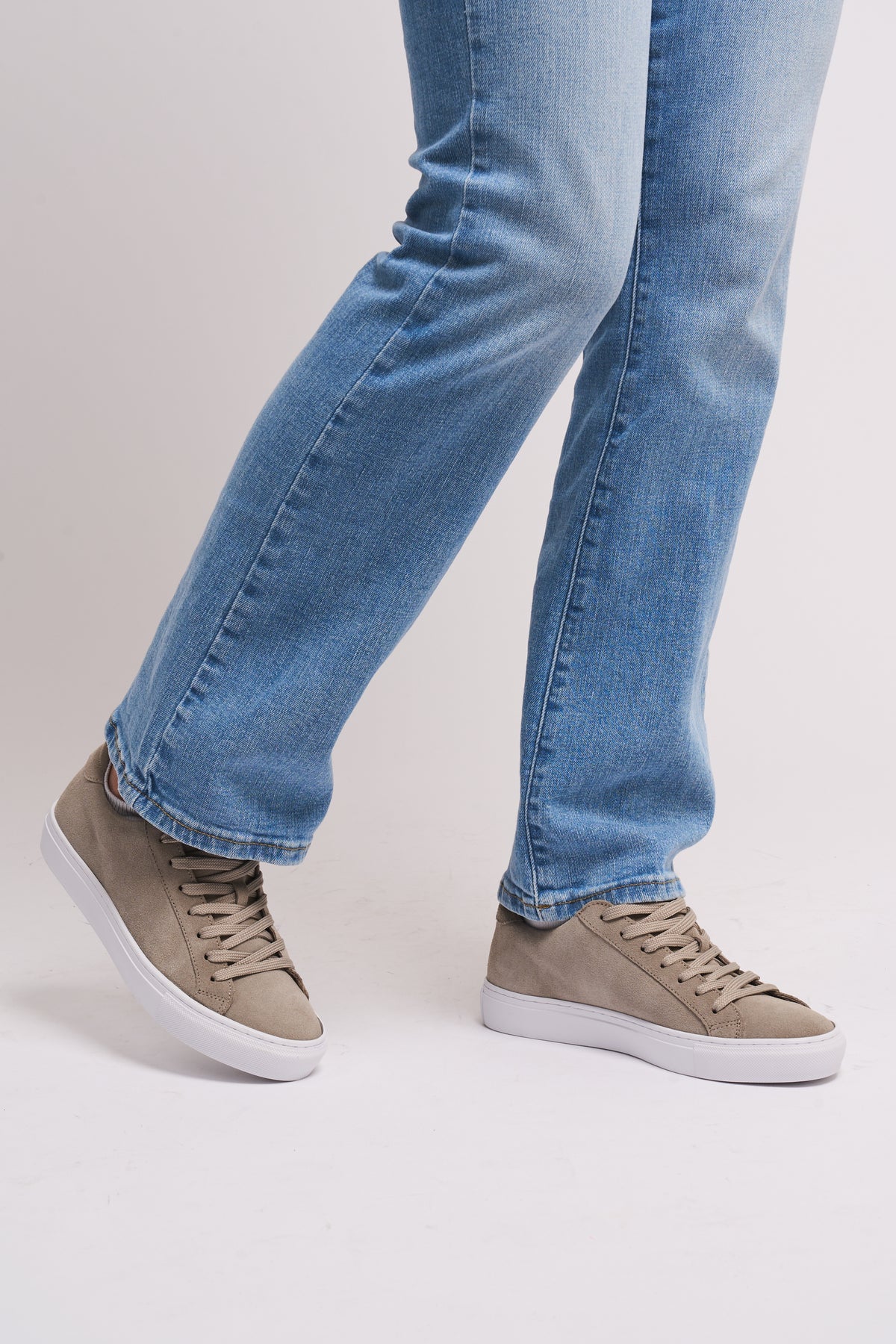Type - Earth Suede