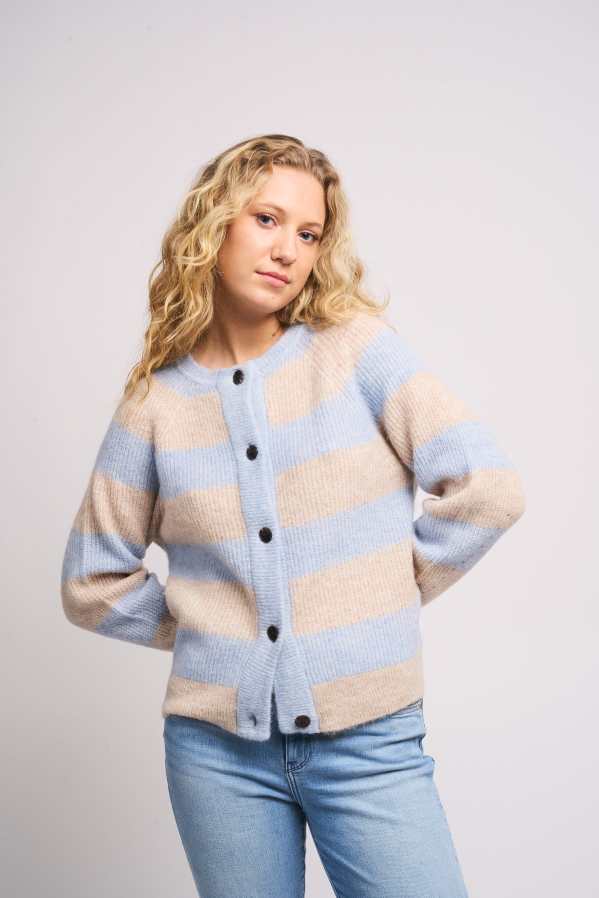 Lulu LS Knit Short Cardigan - Birch Cashmere Blue