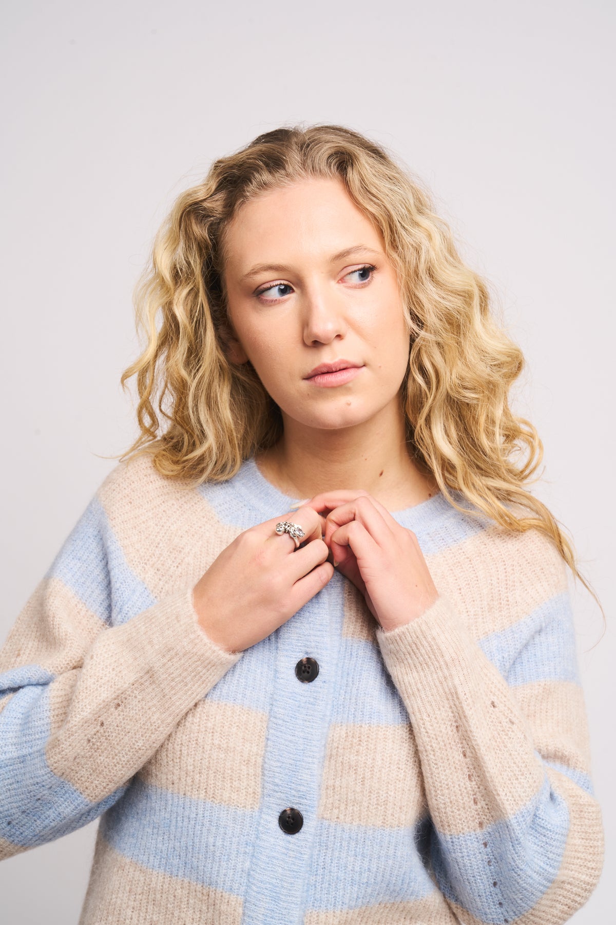 Lulu LS Knit Short Cardigan - Birch Cashmere Blue