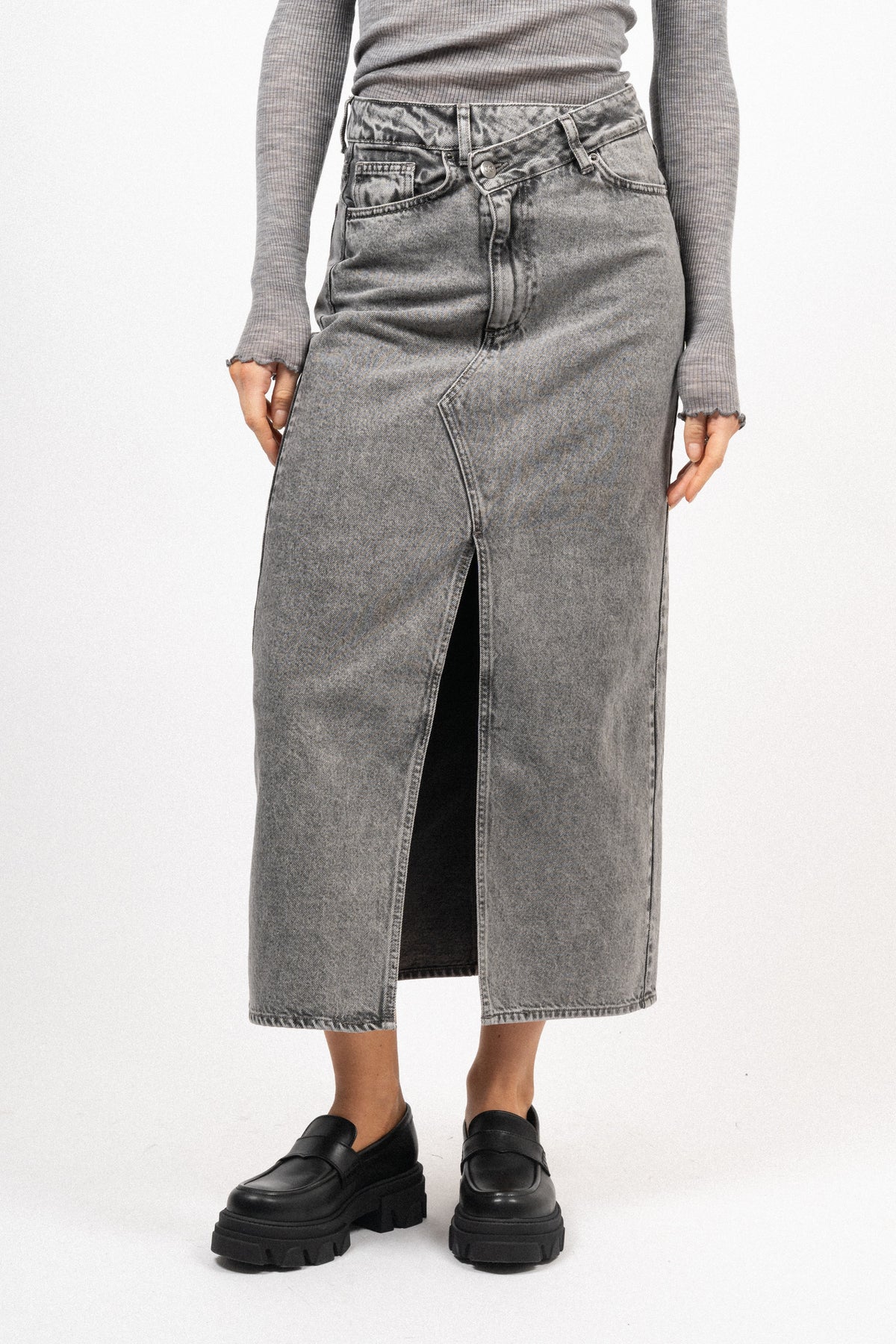 Vikacc Asym Slit Skirt - Mid Grey