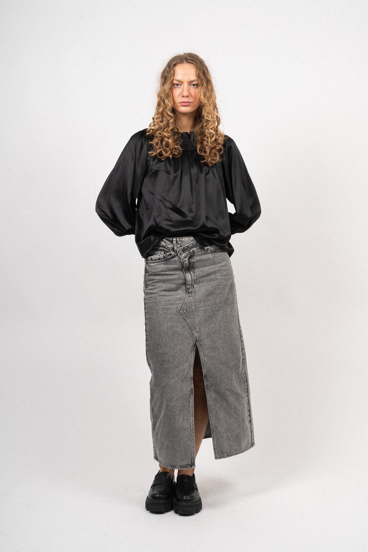 Mila Blouse - Black