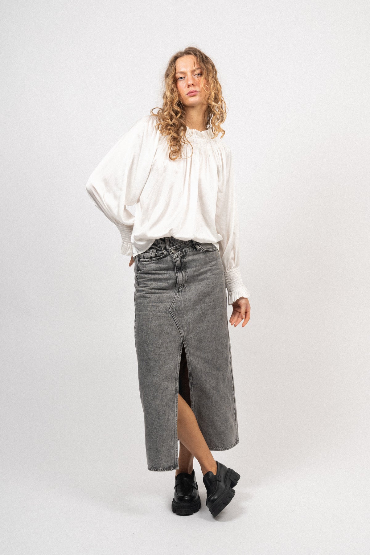 Mila Blouse - Offwhite