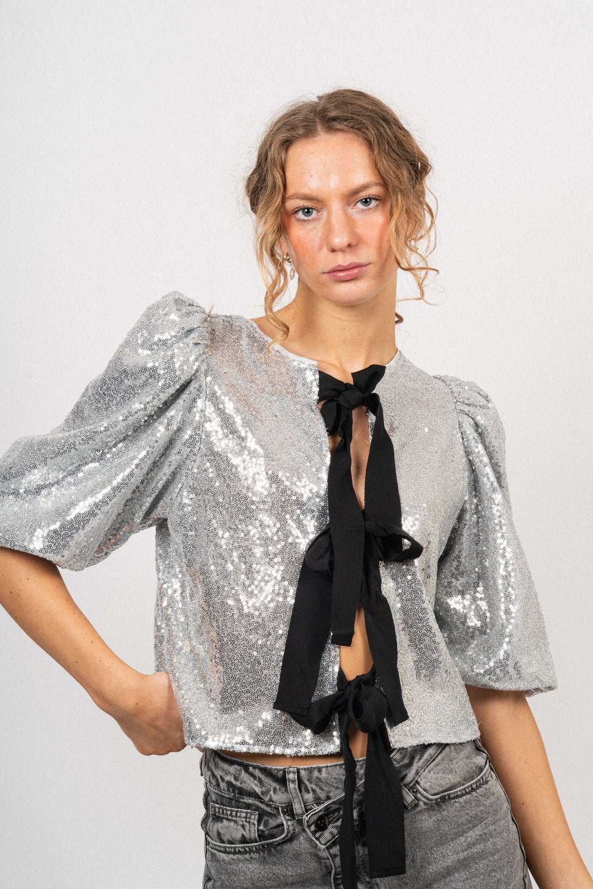 Steviecc Sequin Bow Blouse - Silver