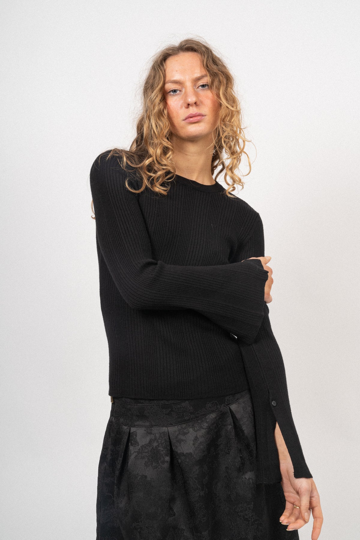 Vendela Rachelle Pullover - Black