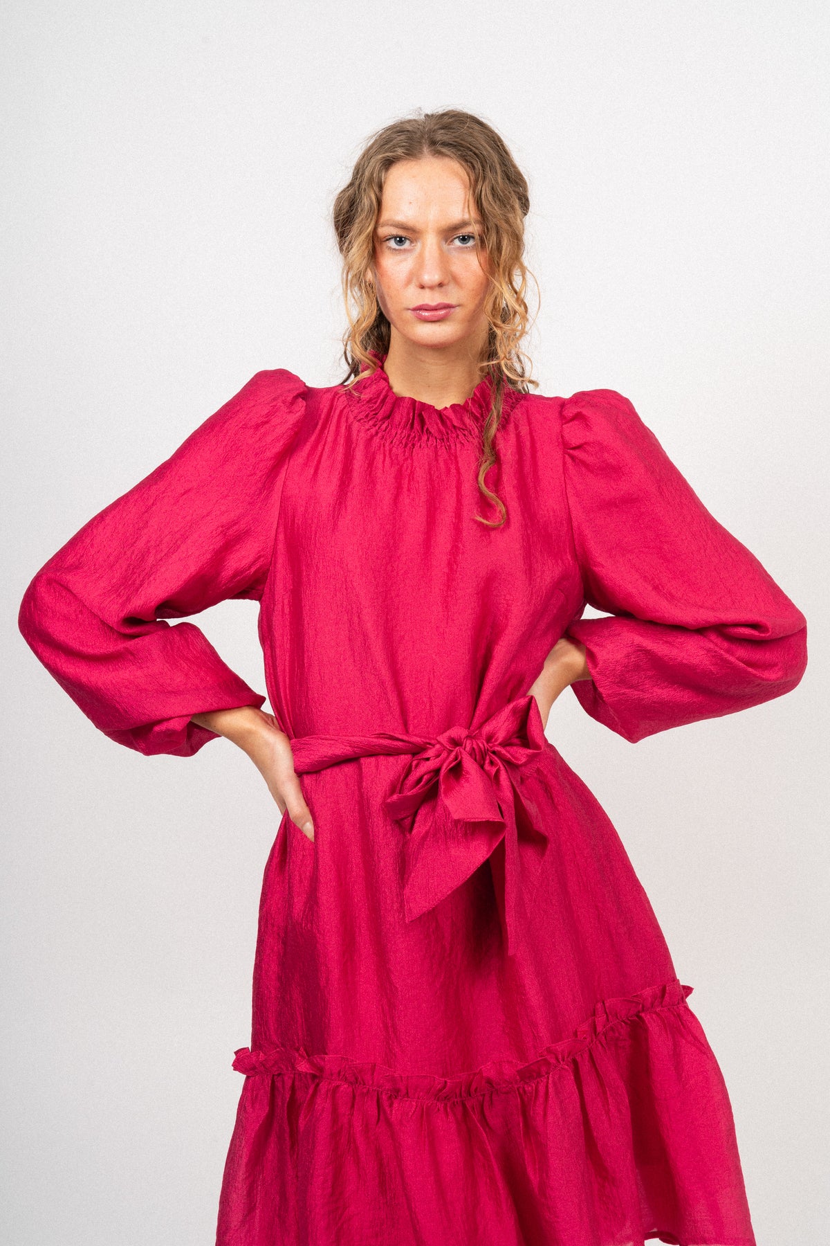 Moniquecc Ls Belt Dress - Pink