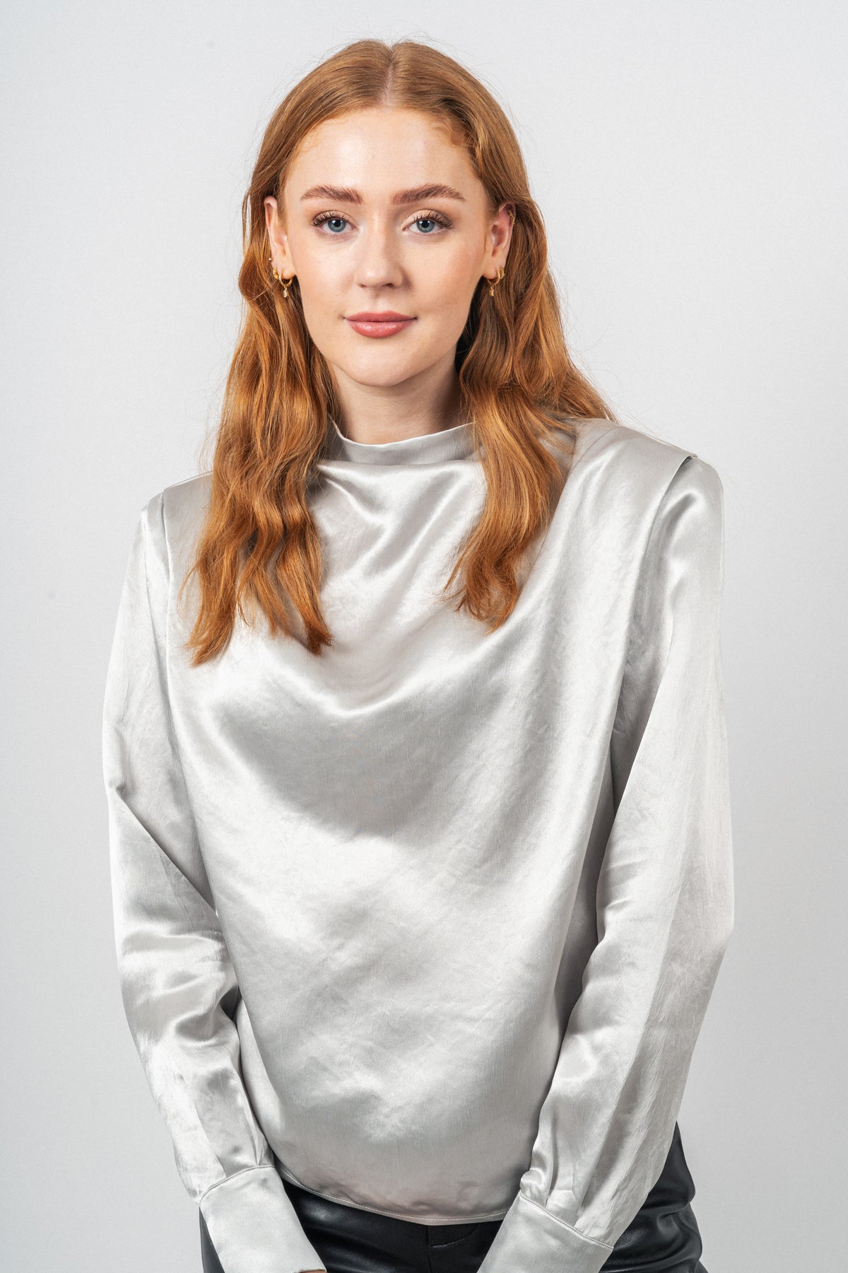 Dina Blus - Silver