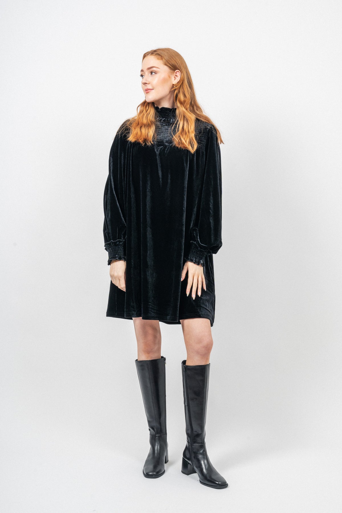 Alice Velvet - Svart