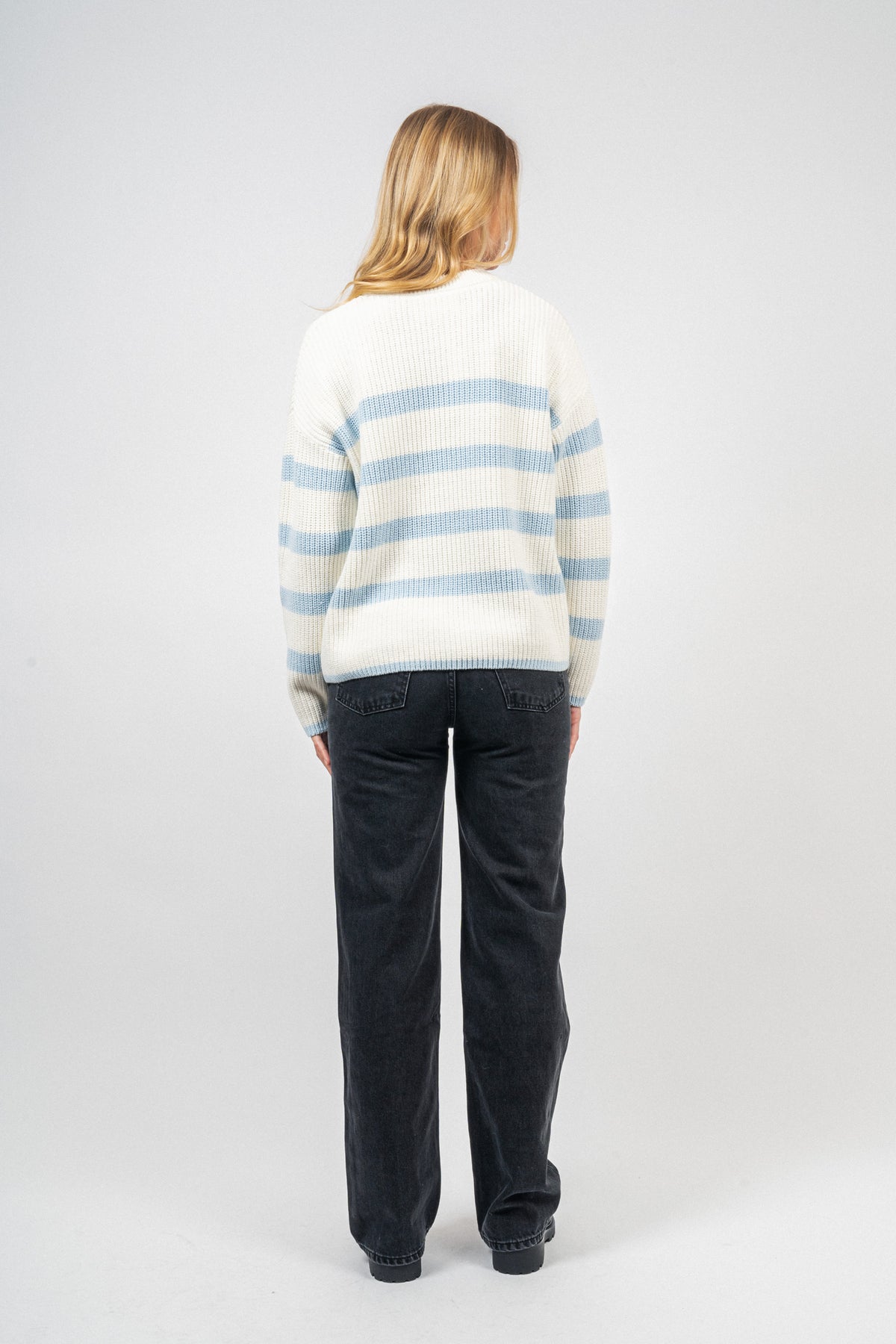 Bloomie Ls Knit O-Neck - Snow White/Cashmere Blue