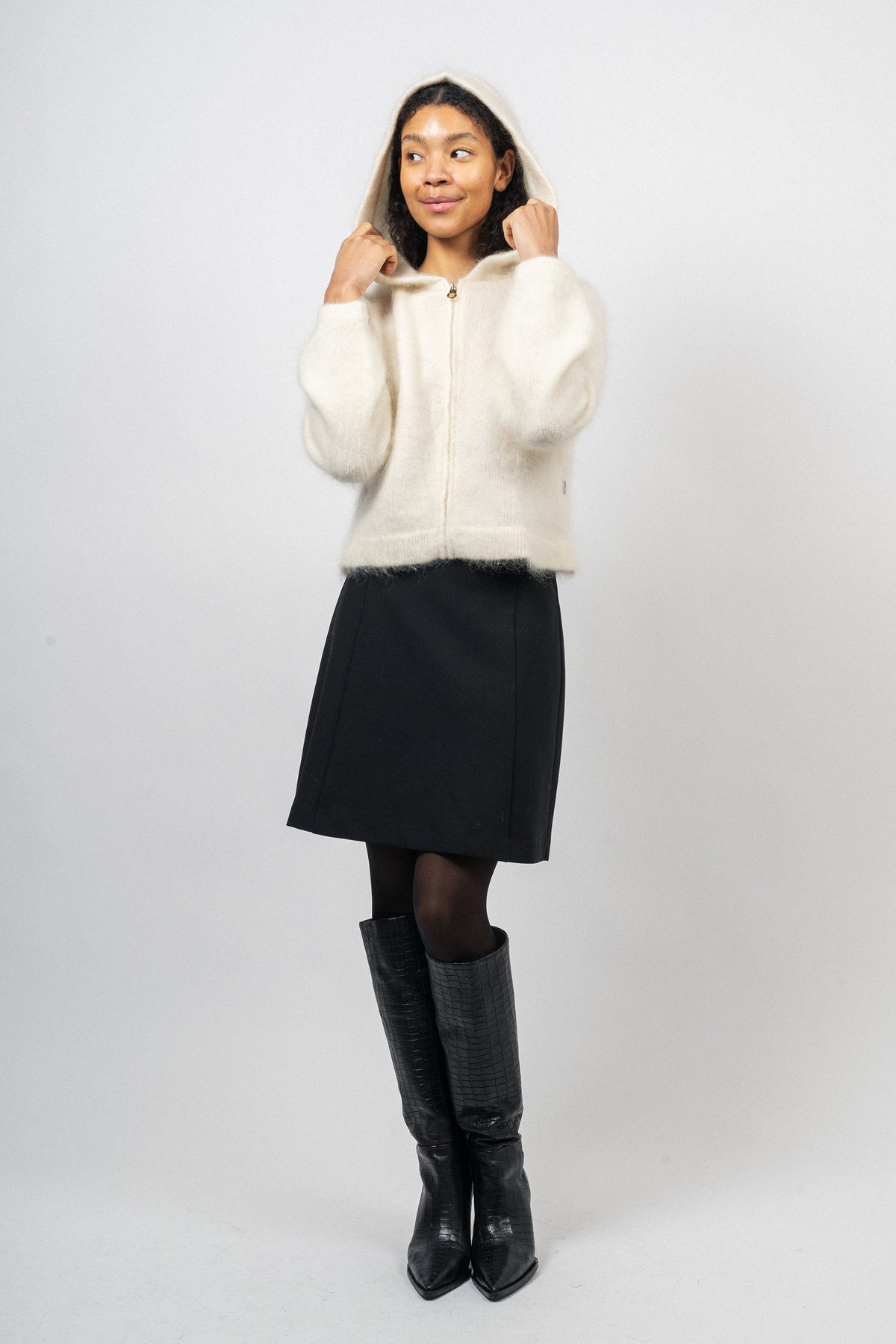 Hedda Chunky Cardigan - White