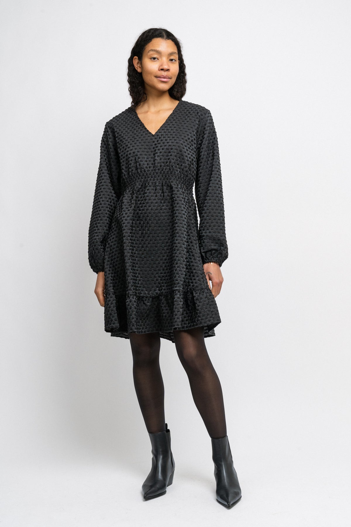 Hensella Dress - Black
