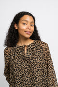 Naomi Blus - Camel