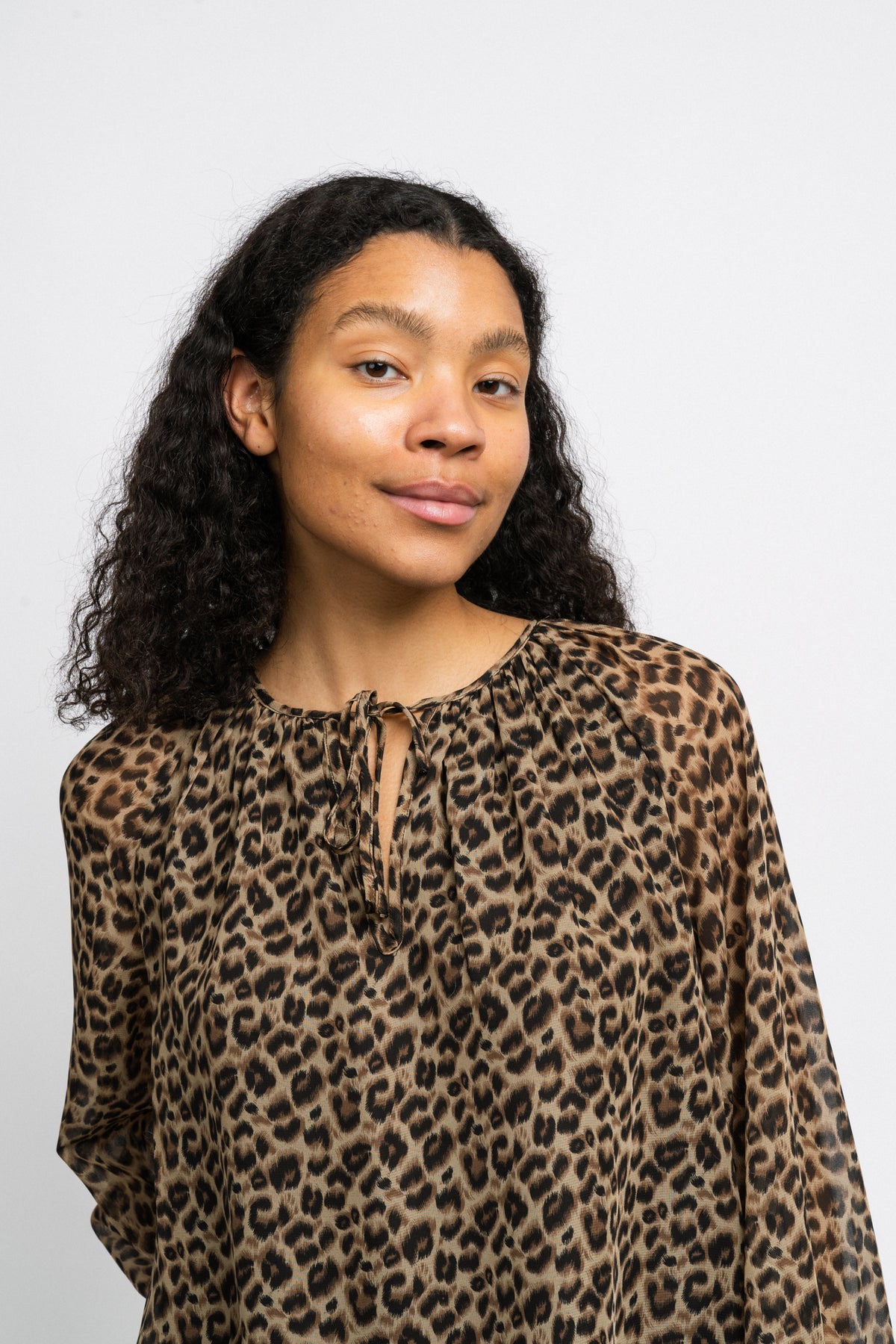 Naomi Blus - Camel