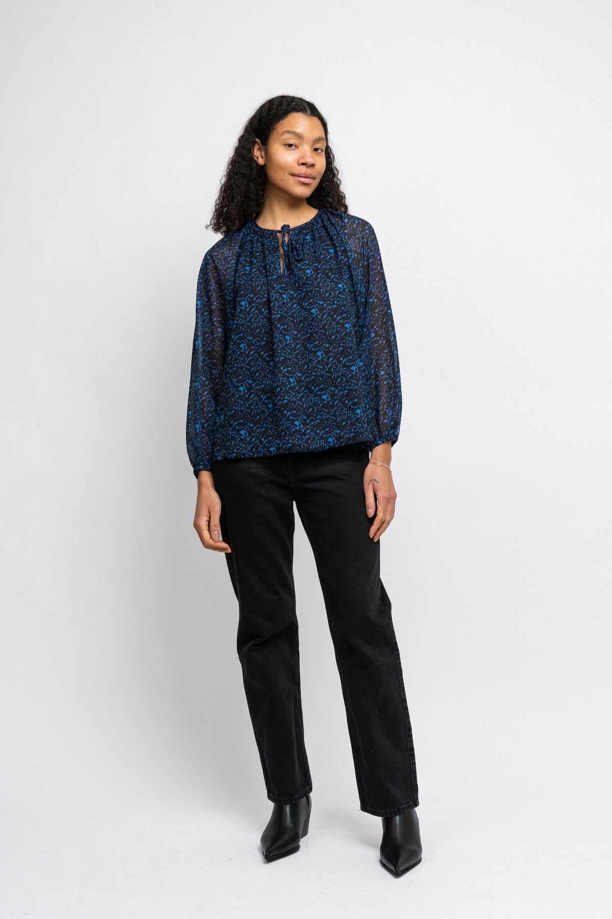 Naomi Blouse - Navy