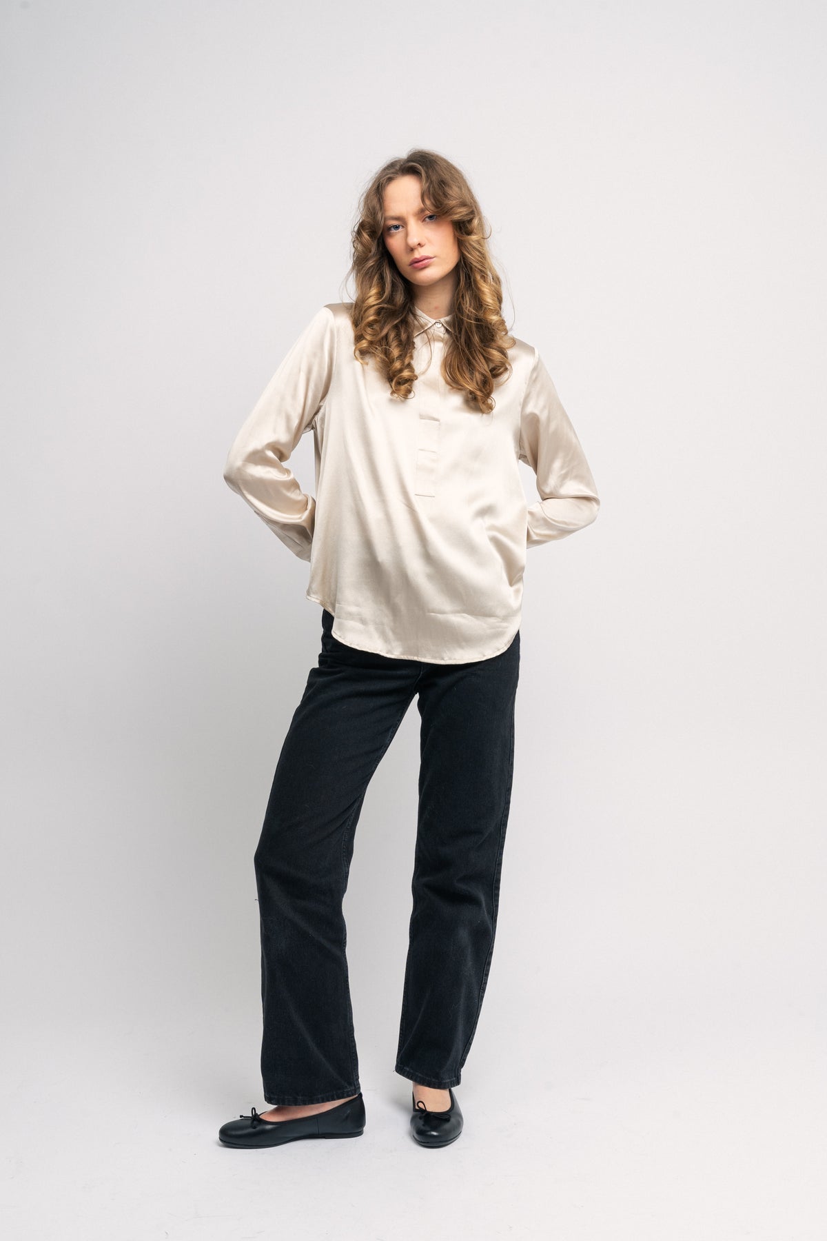Leia Blouse - Sand