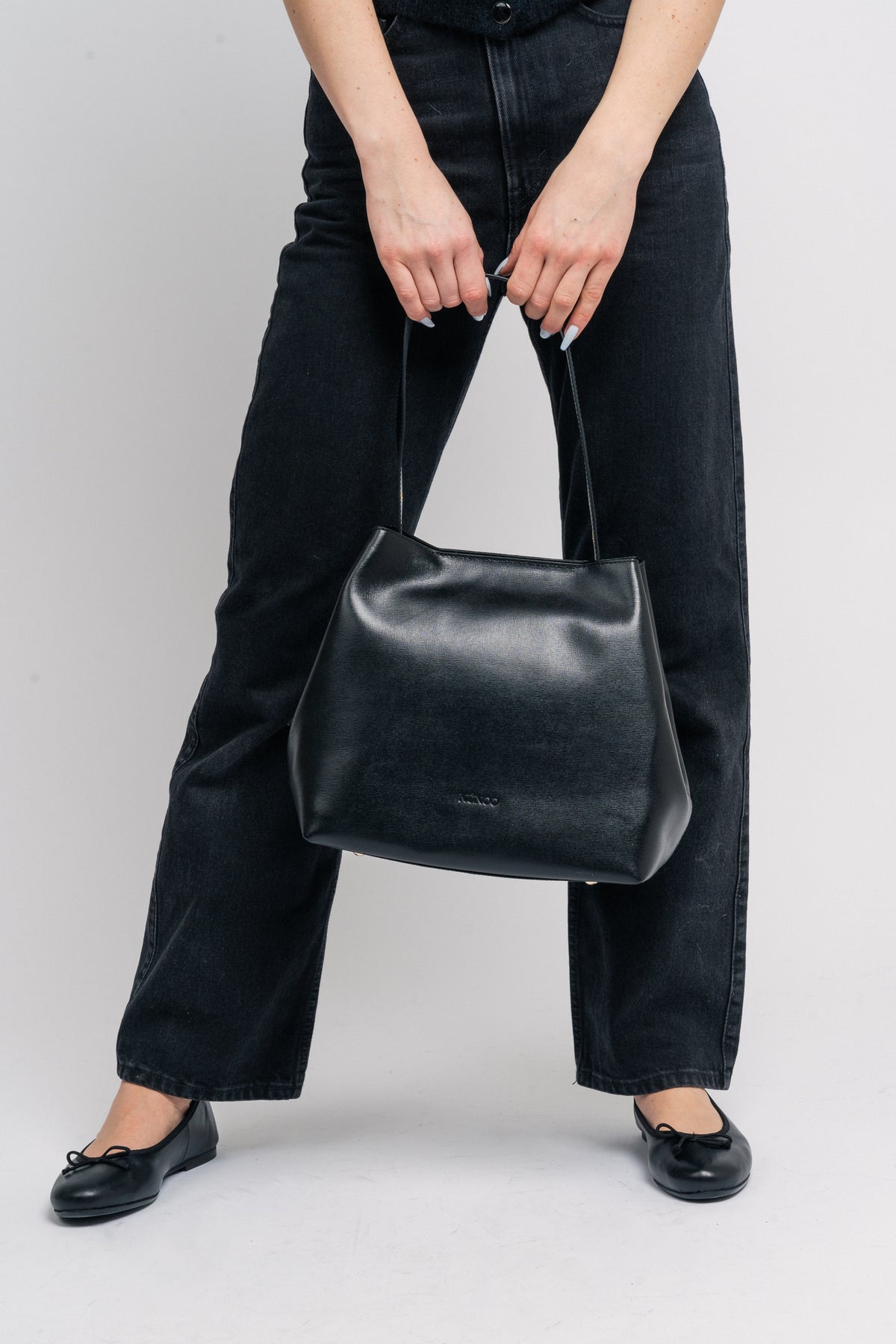 Chiara Florence - Black W. Gold