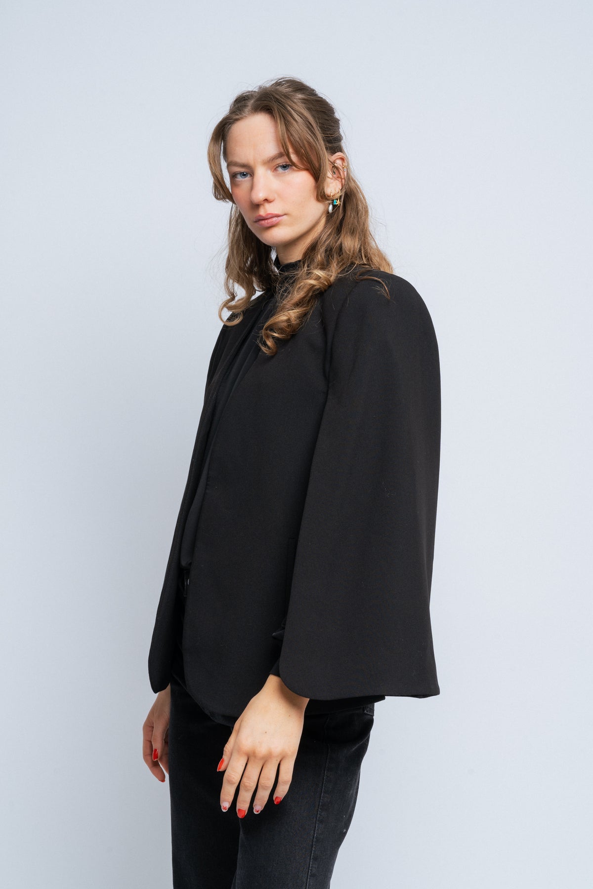 Volacc Cape Blazer - Black