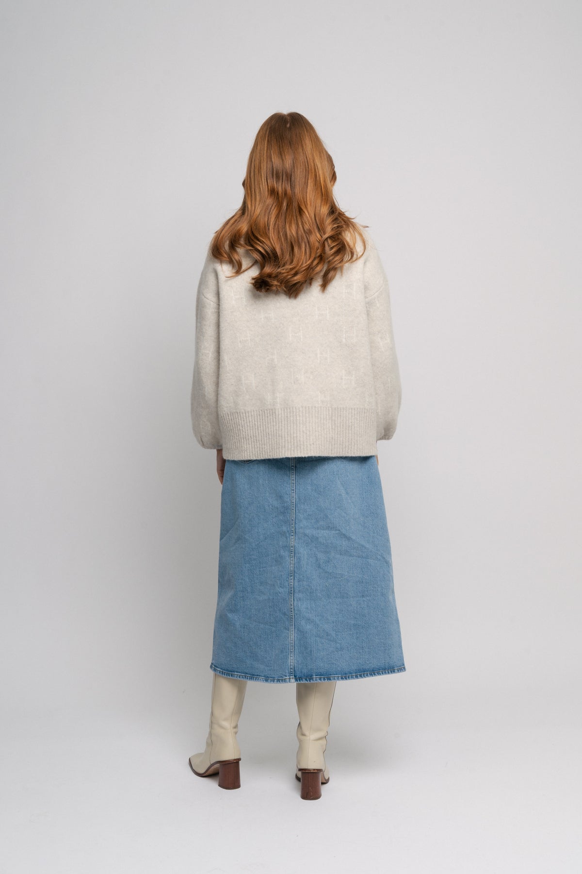 Fam Sweater Short - Bone White
