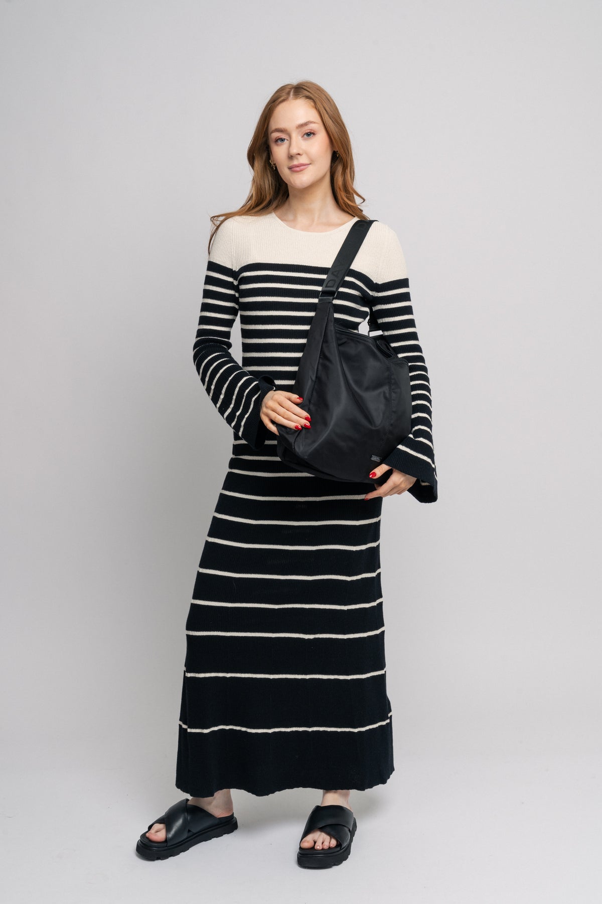 Day RE-LB Tonal DZ Hobo - Black