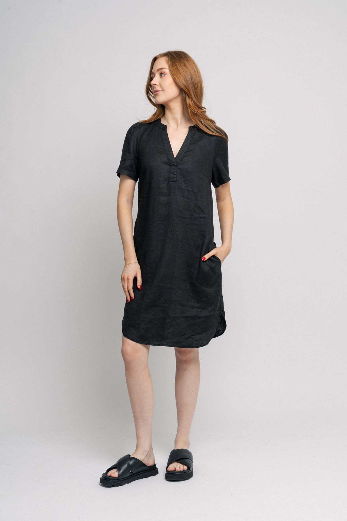 AminasePW DR - Black