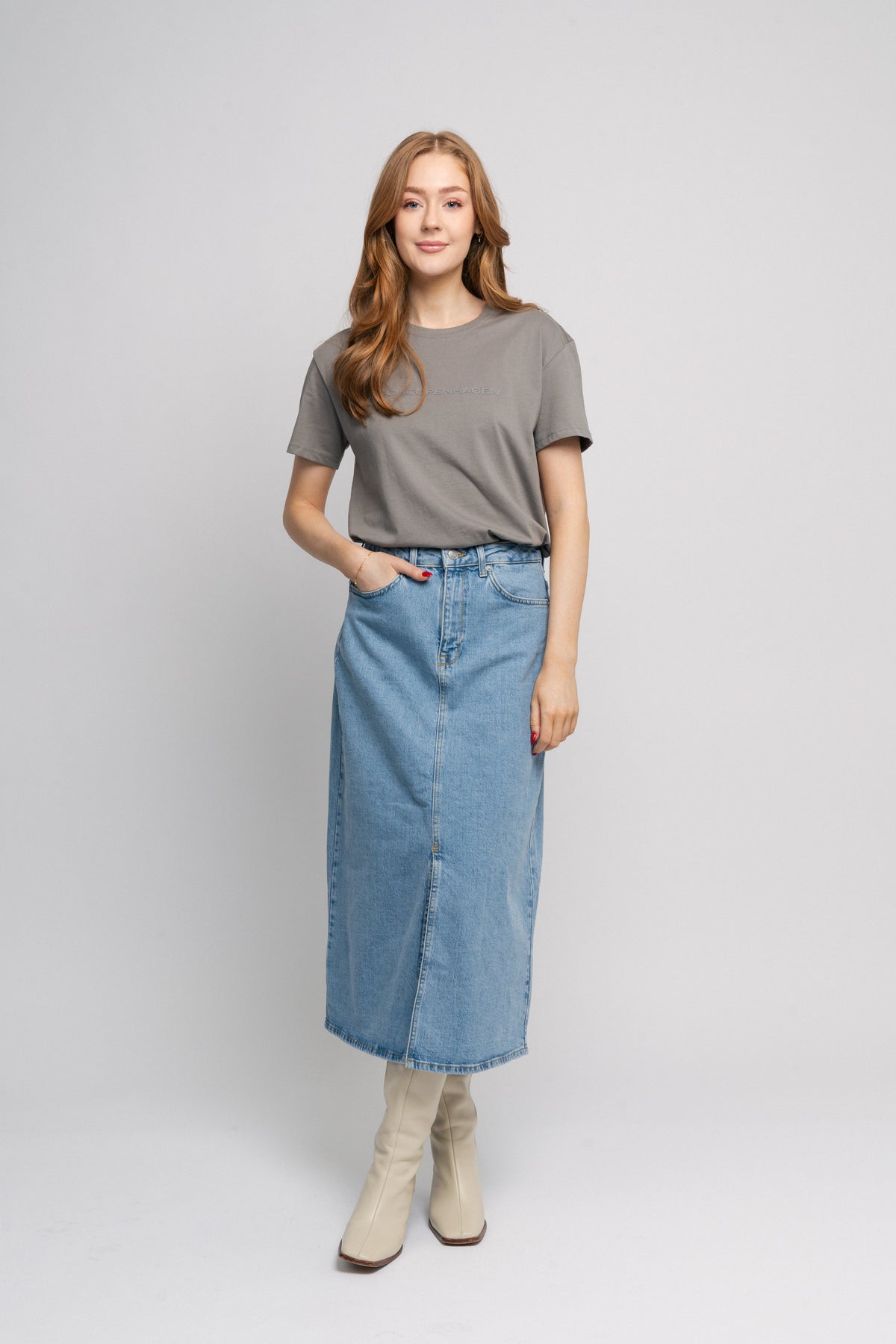 Liv Organic Logo Tee - S Grå