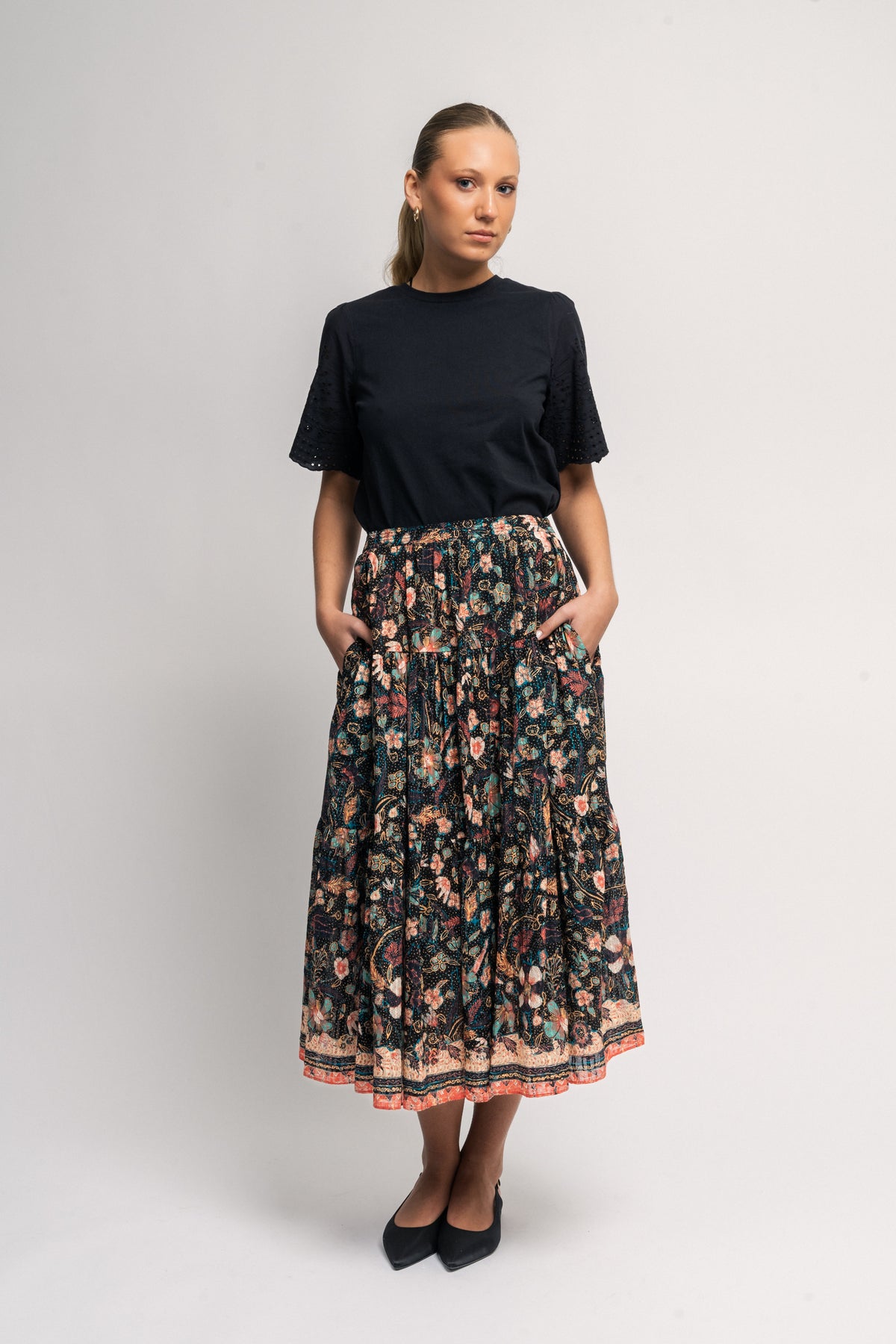 Cambrie Skirt - Obsidian Botanica