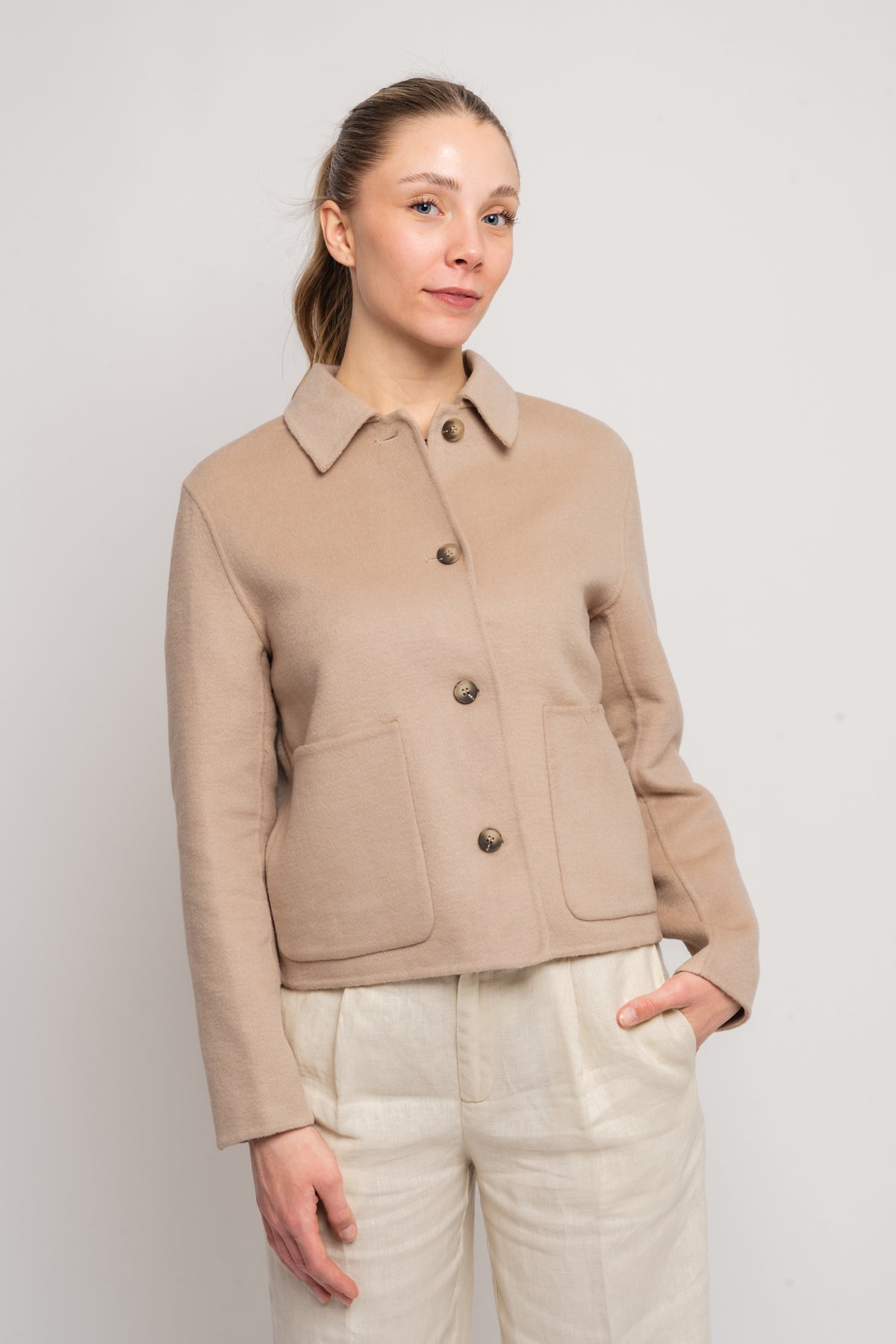 Birta Handmade Jacket - Humus