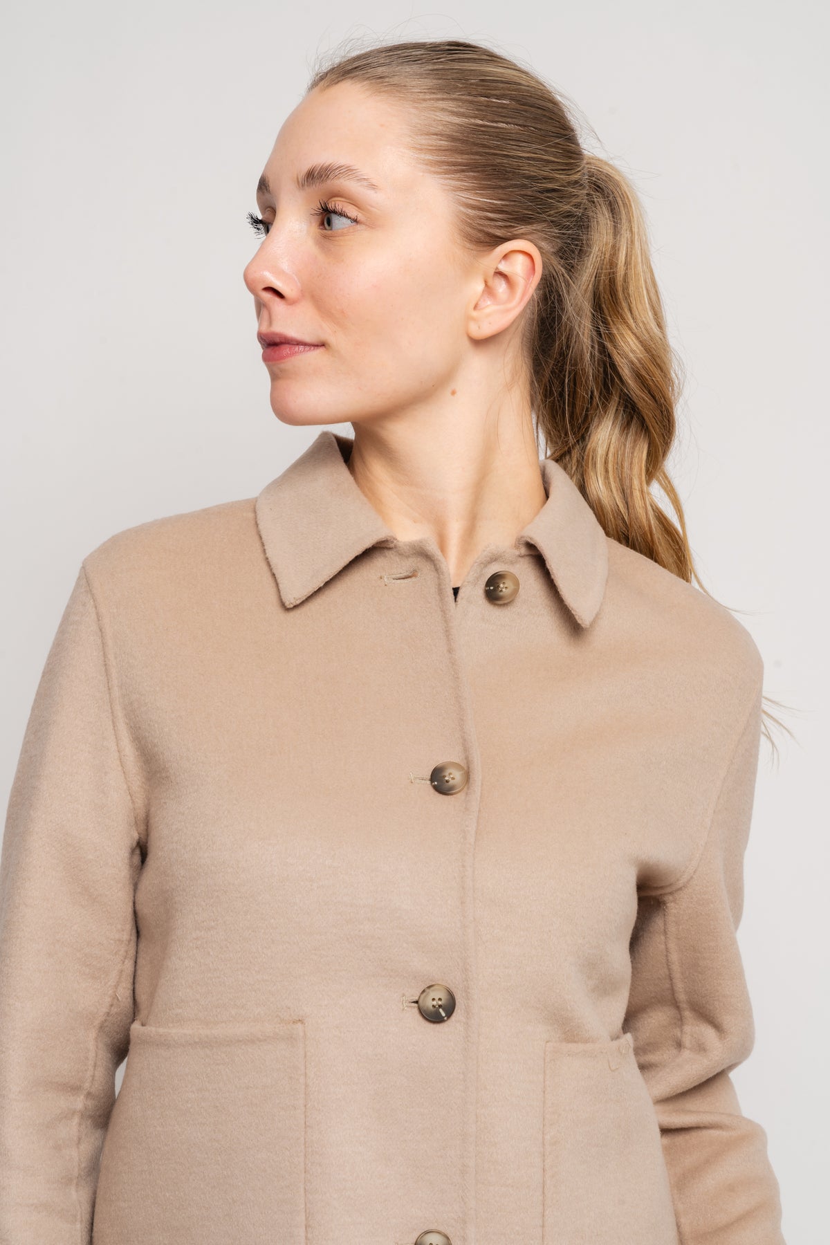 Birta Handmade Jacket - Humus