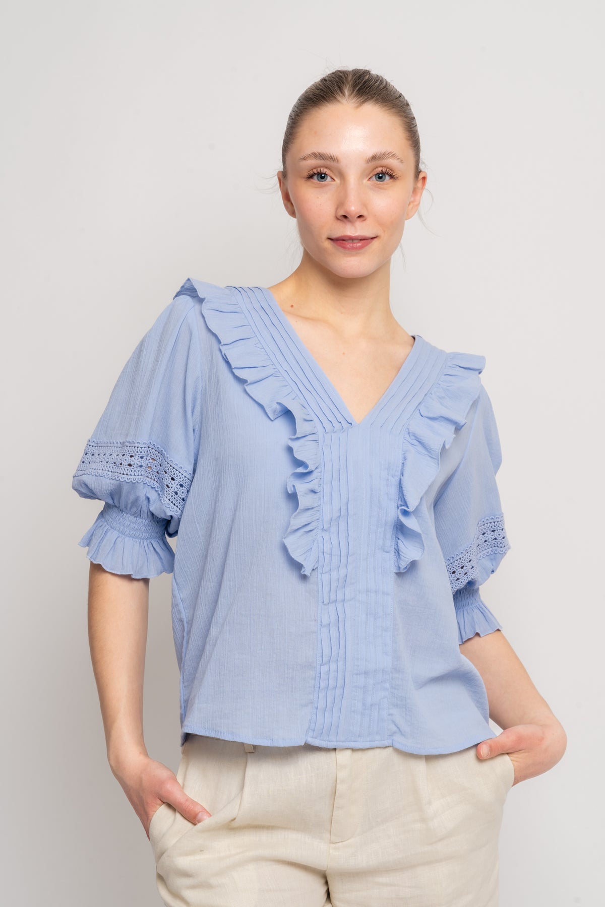 Caressa Blus - Vista Blue