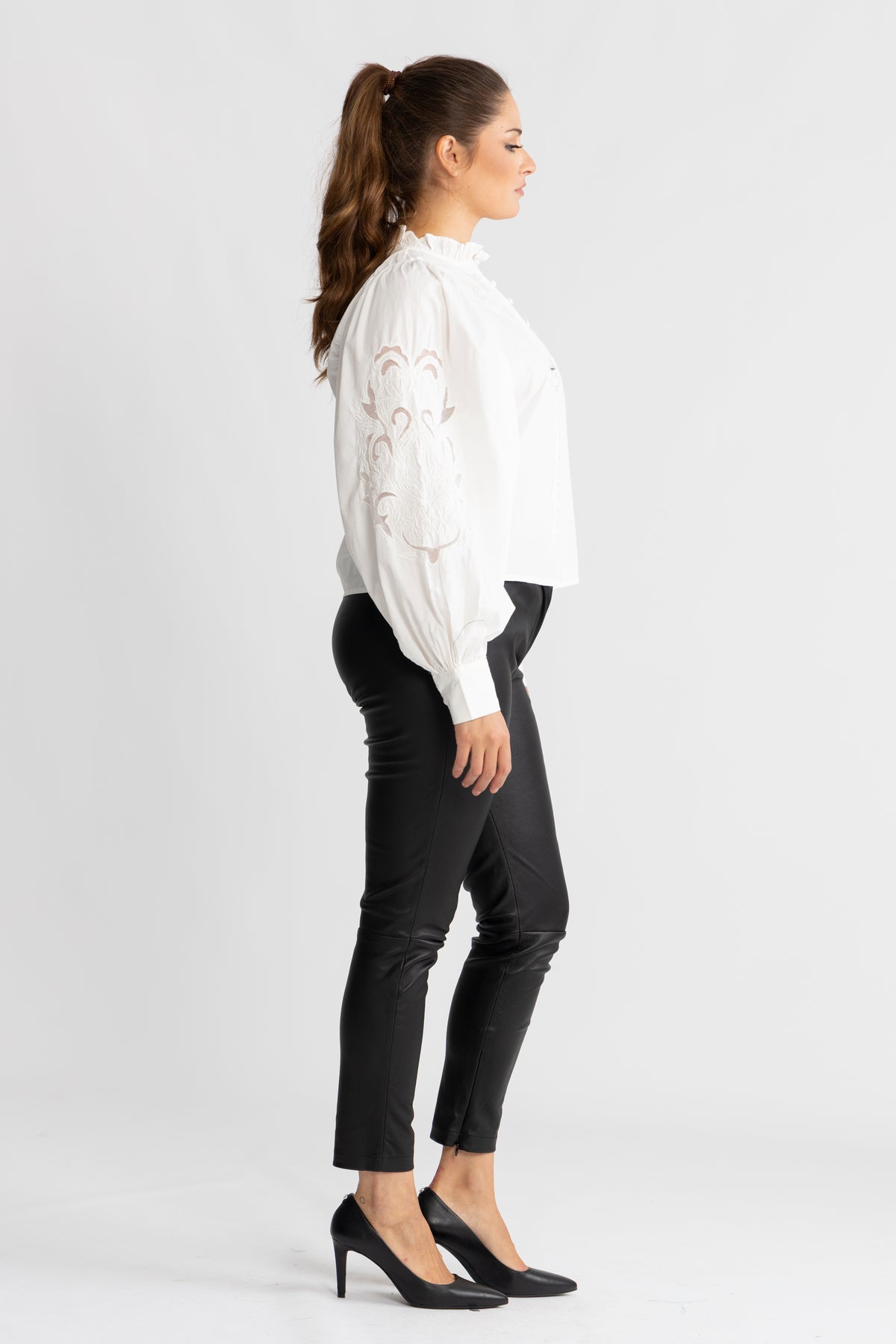 Yaszimla Ls Shirt - Star White