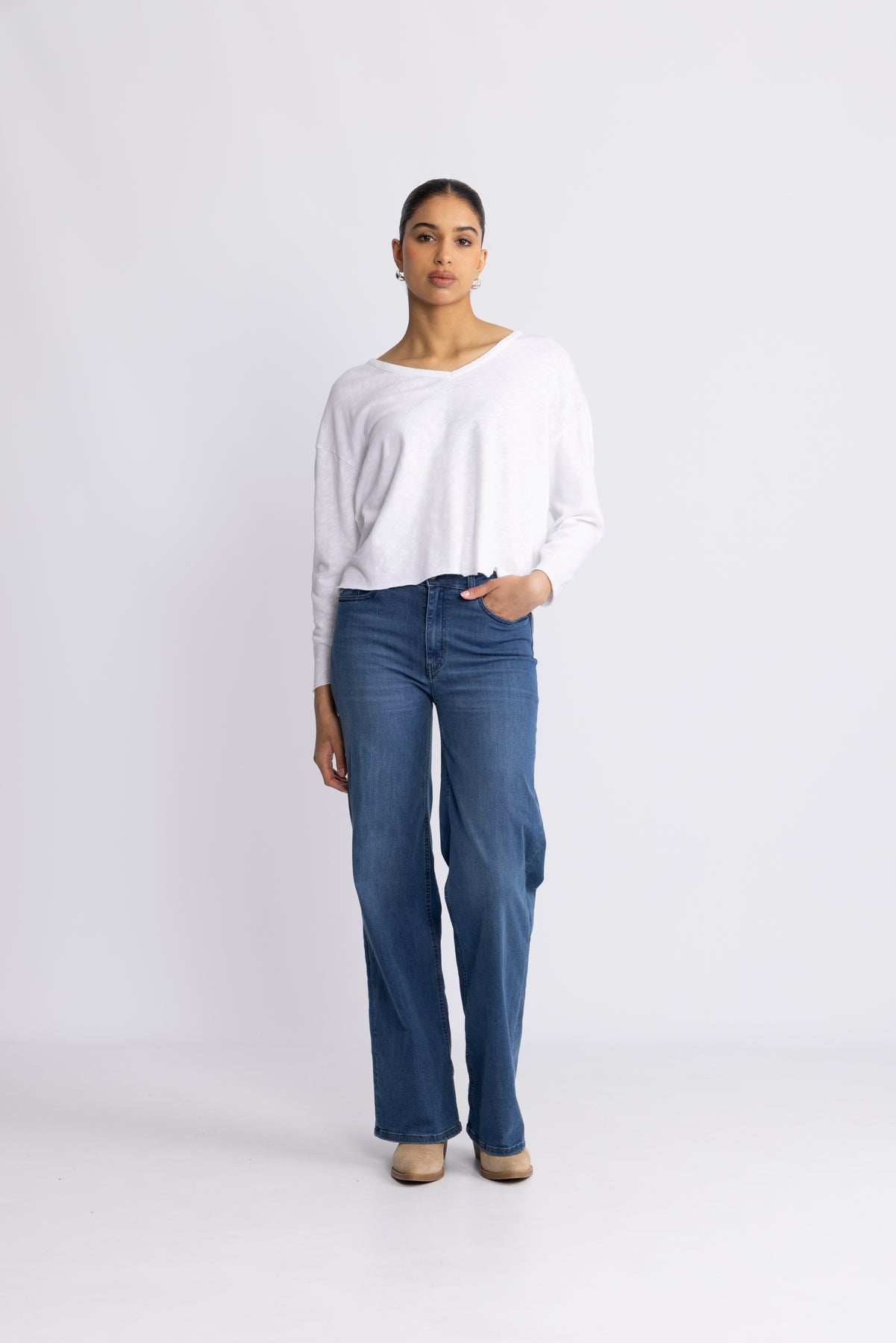 Sonoma Longsleeve V Neck - Vit