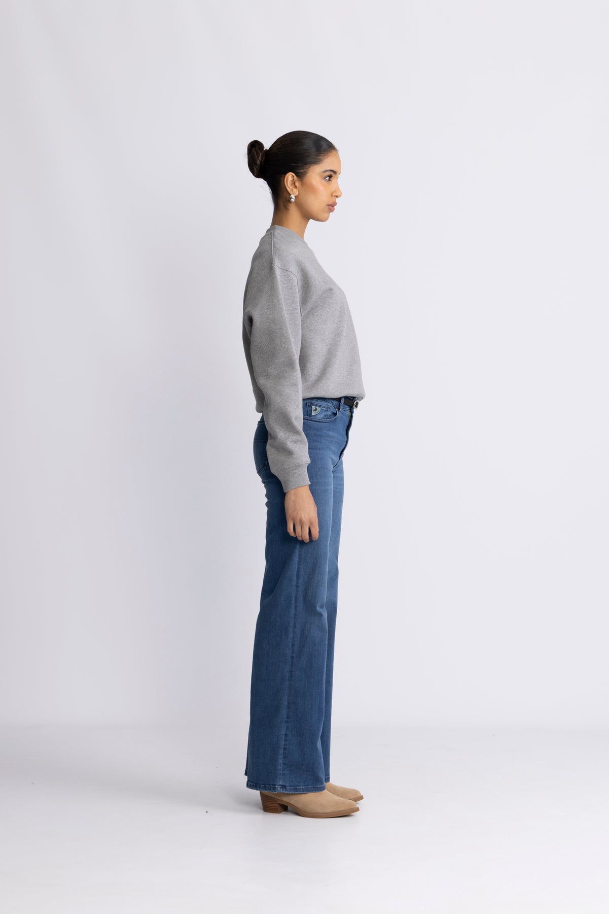 Strand Embroidered Sweatshirt - Grey Melange