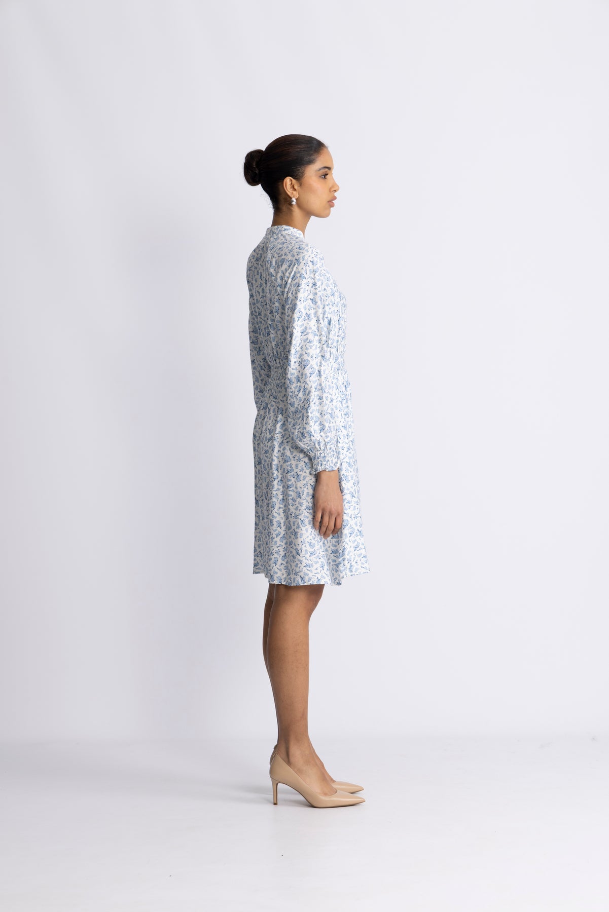Cajsa Karalynn Dress Aop - Skyway Flower