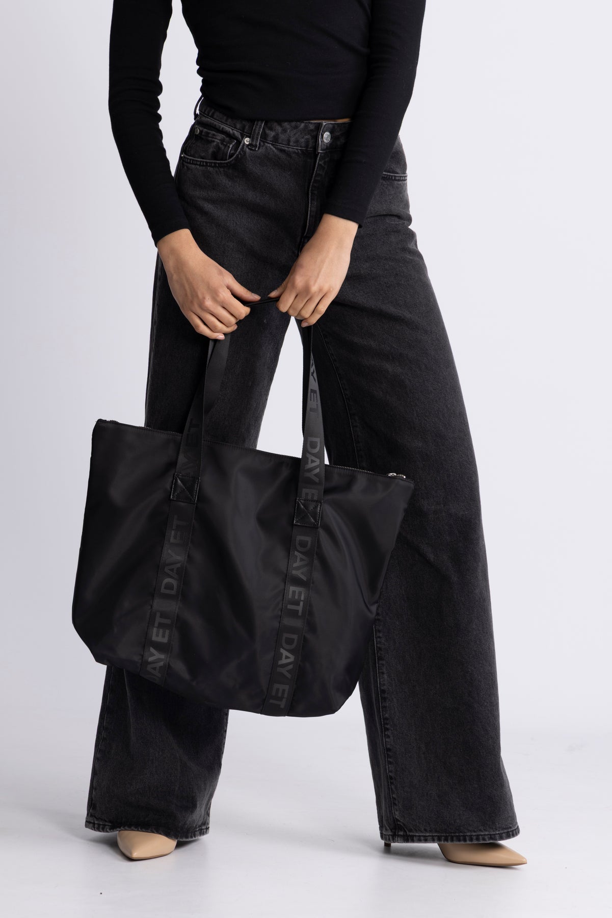 Day Re-Z Logo Band Bag M - Svart