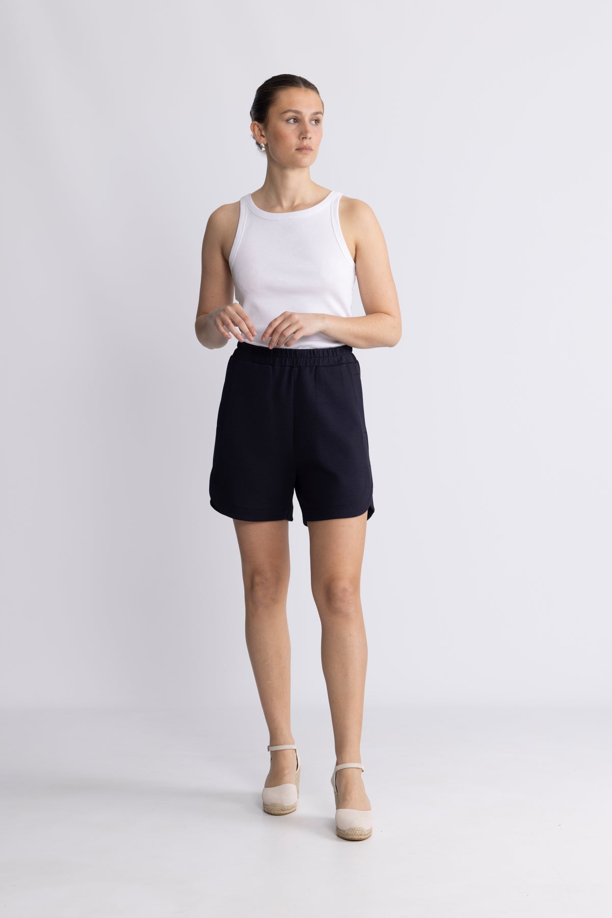 HenniehIW Vincent Shorts - Marine Blue