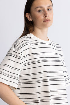 Jaxine Bahara Tee Stp - Turtledove Blk