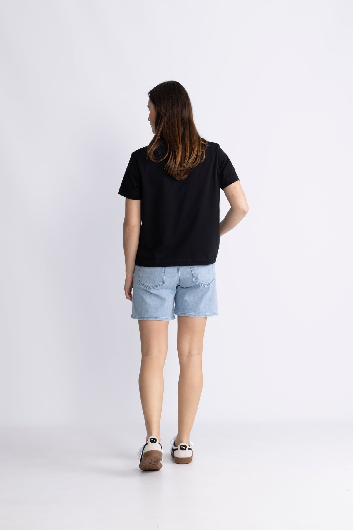 Anya-Krista Hw Denim Shorts - Light Blue Denim
