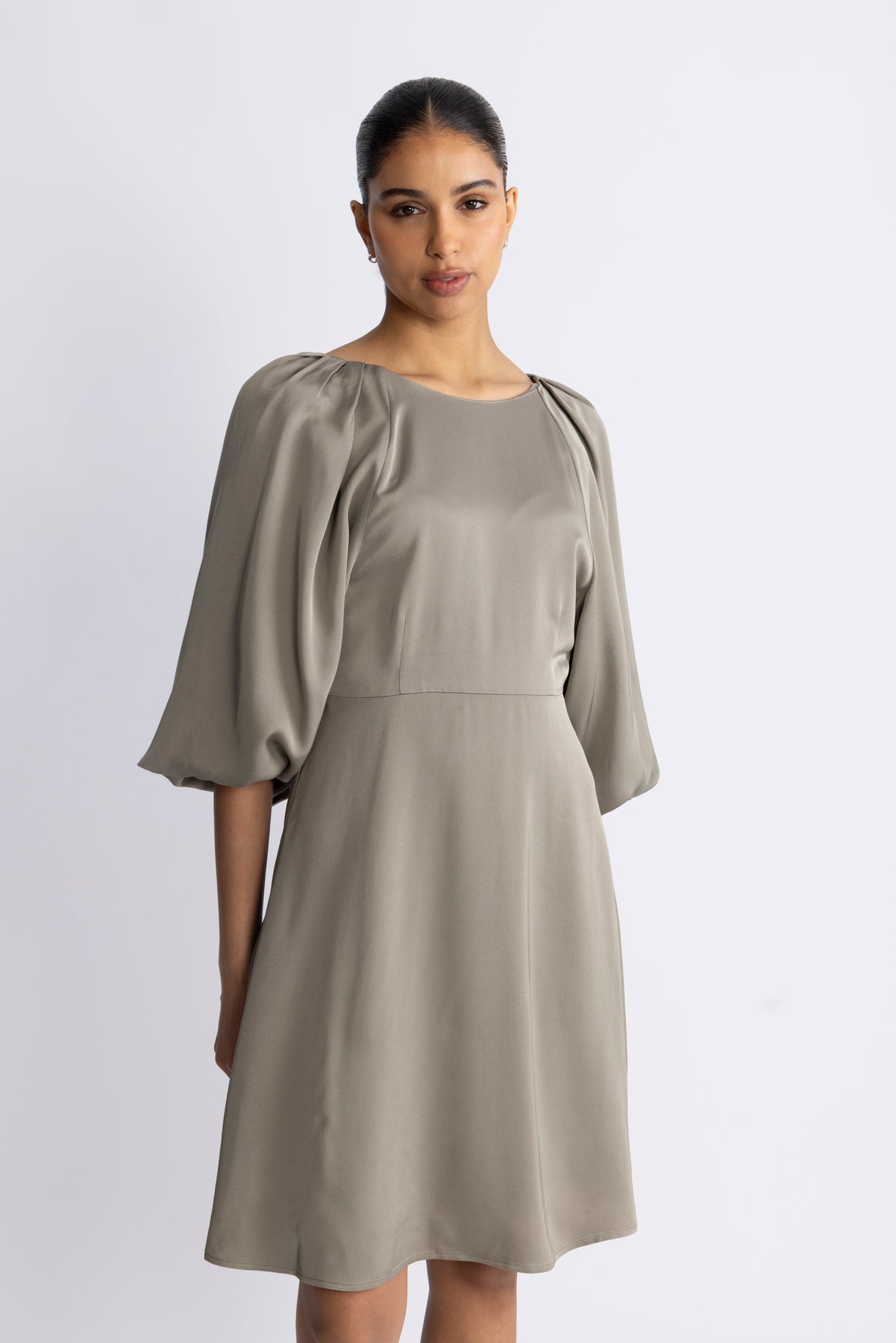 Laurina 3/4 Short Open Back Dress B - Vetiver