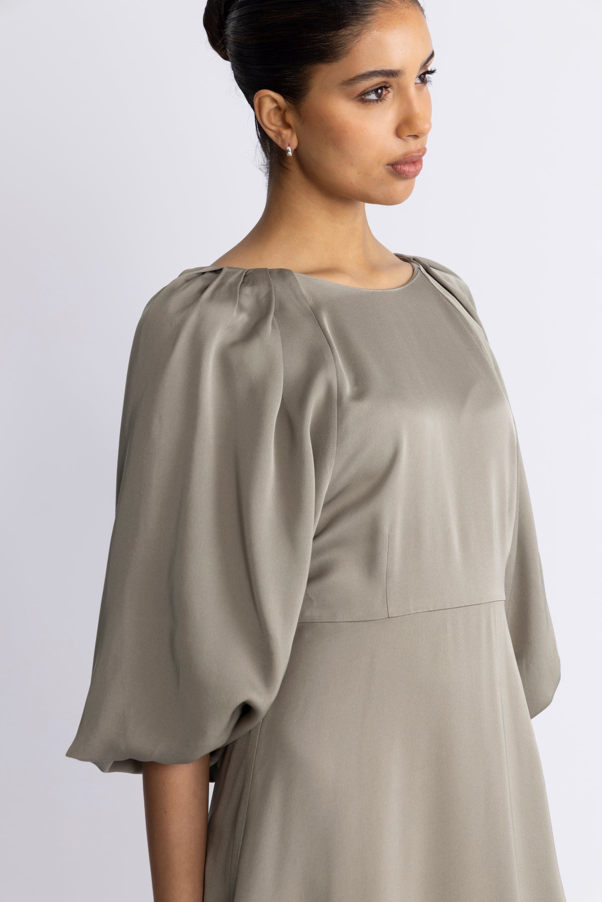 Laurina 3/4 Short Open Back Dress B - Vetiver