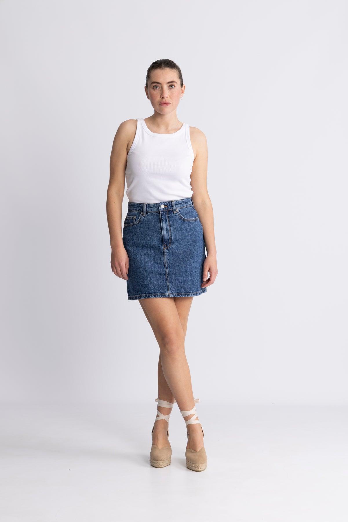 Harper HW Short Skirt - Medium Blue Denim