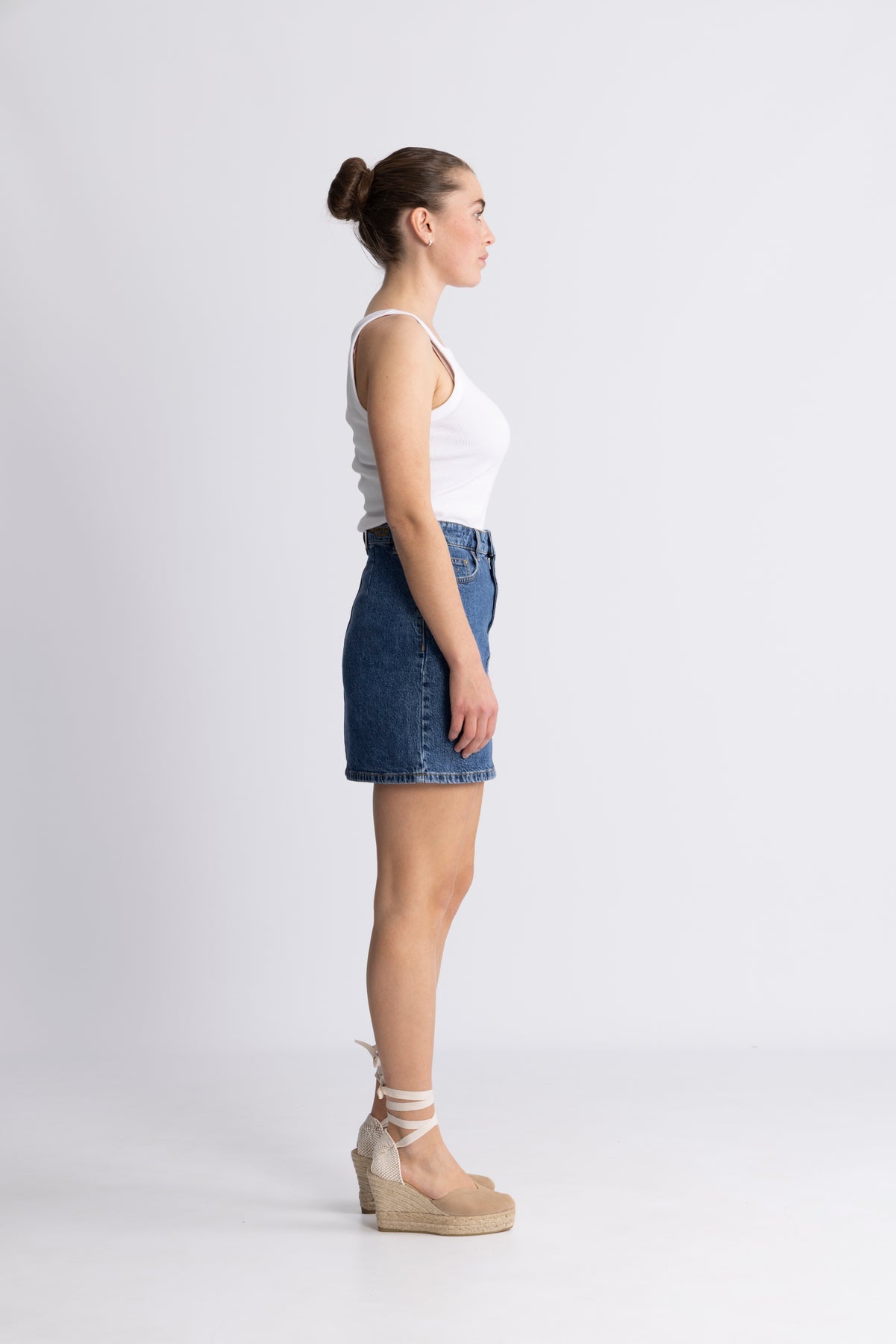 Harper HW Short Skirt - Medium Blue Denim